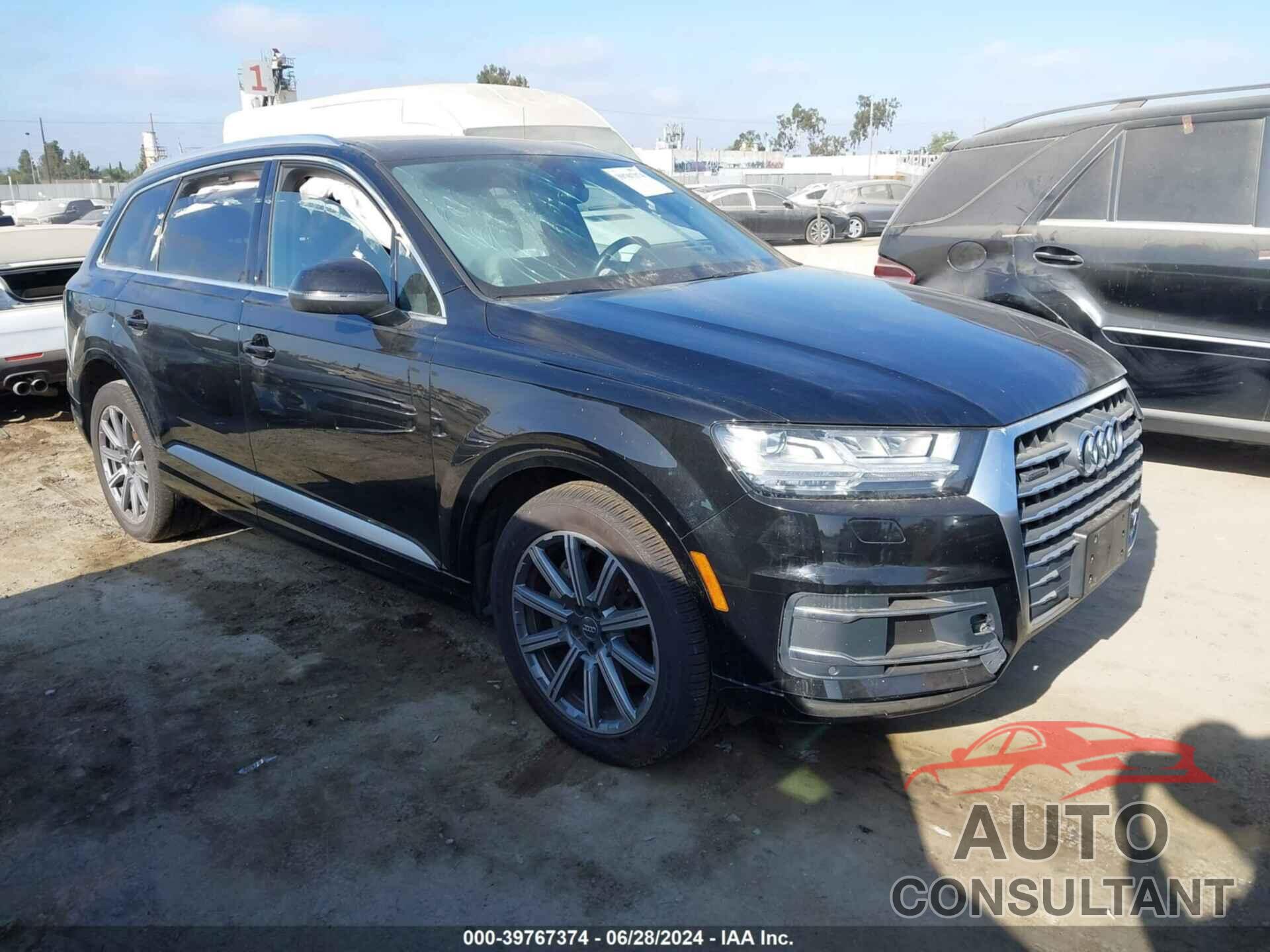 AUDI Q7 2019 - WA1LHAF71KD043459