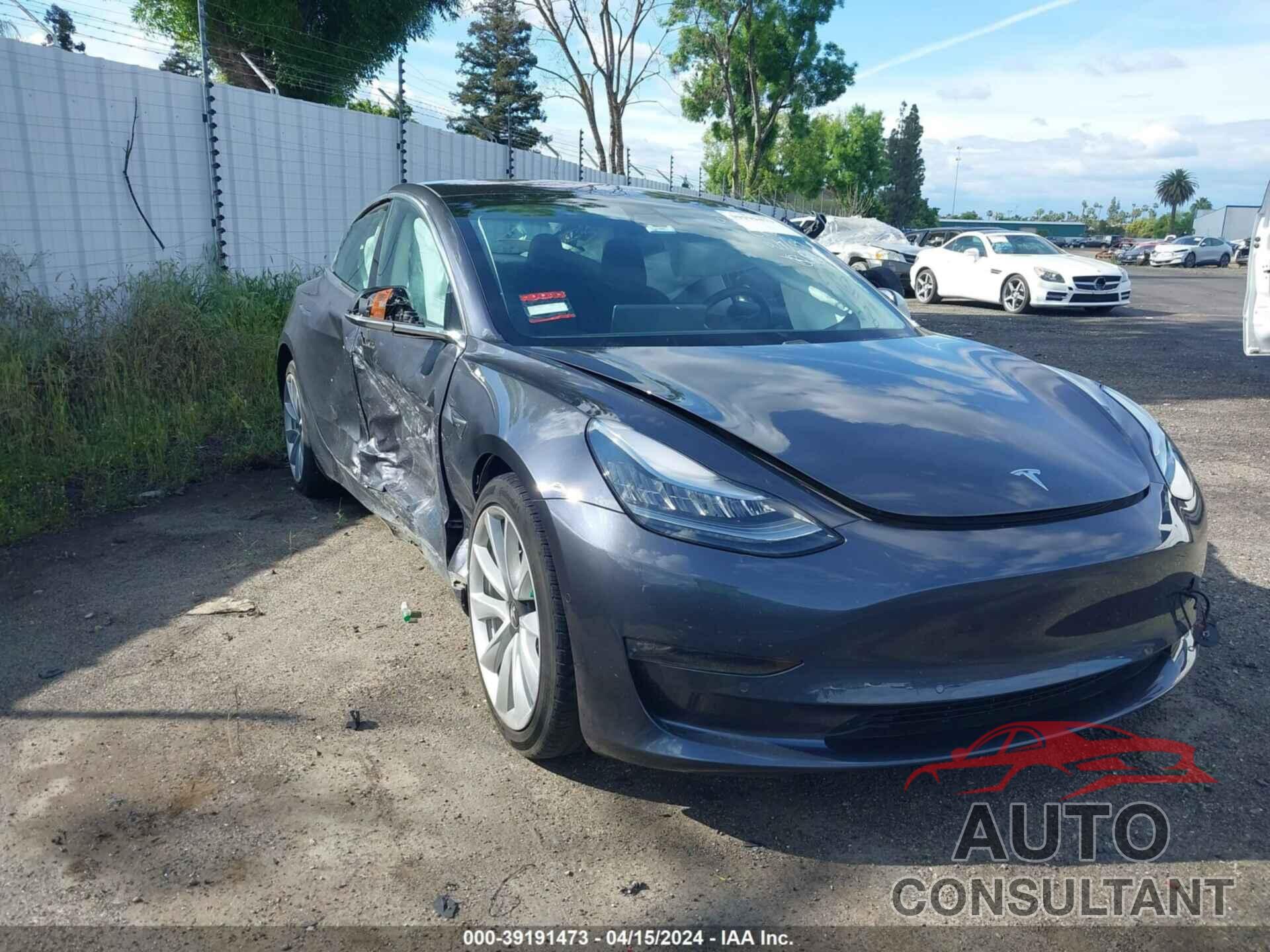 TESLA MODEL 3 2019 - 5YJ3E1EB8KF205620