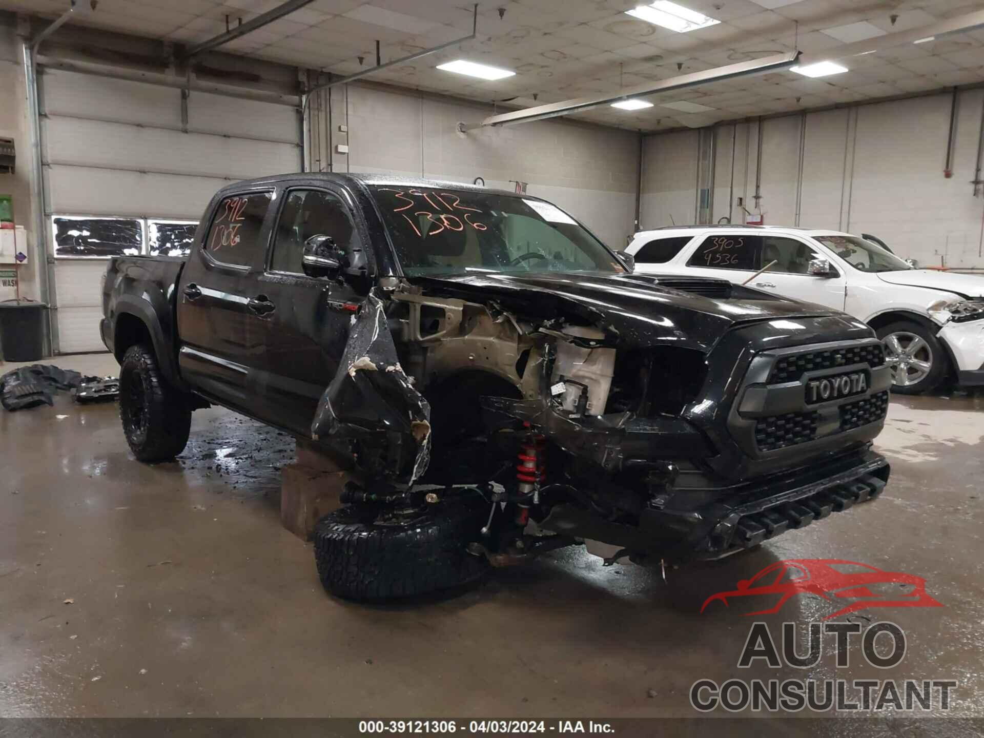 TOYOTA TACOMA 2021 - 5TFCZ5ANXMX256637