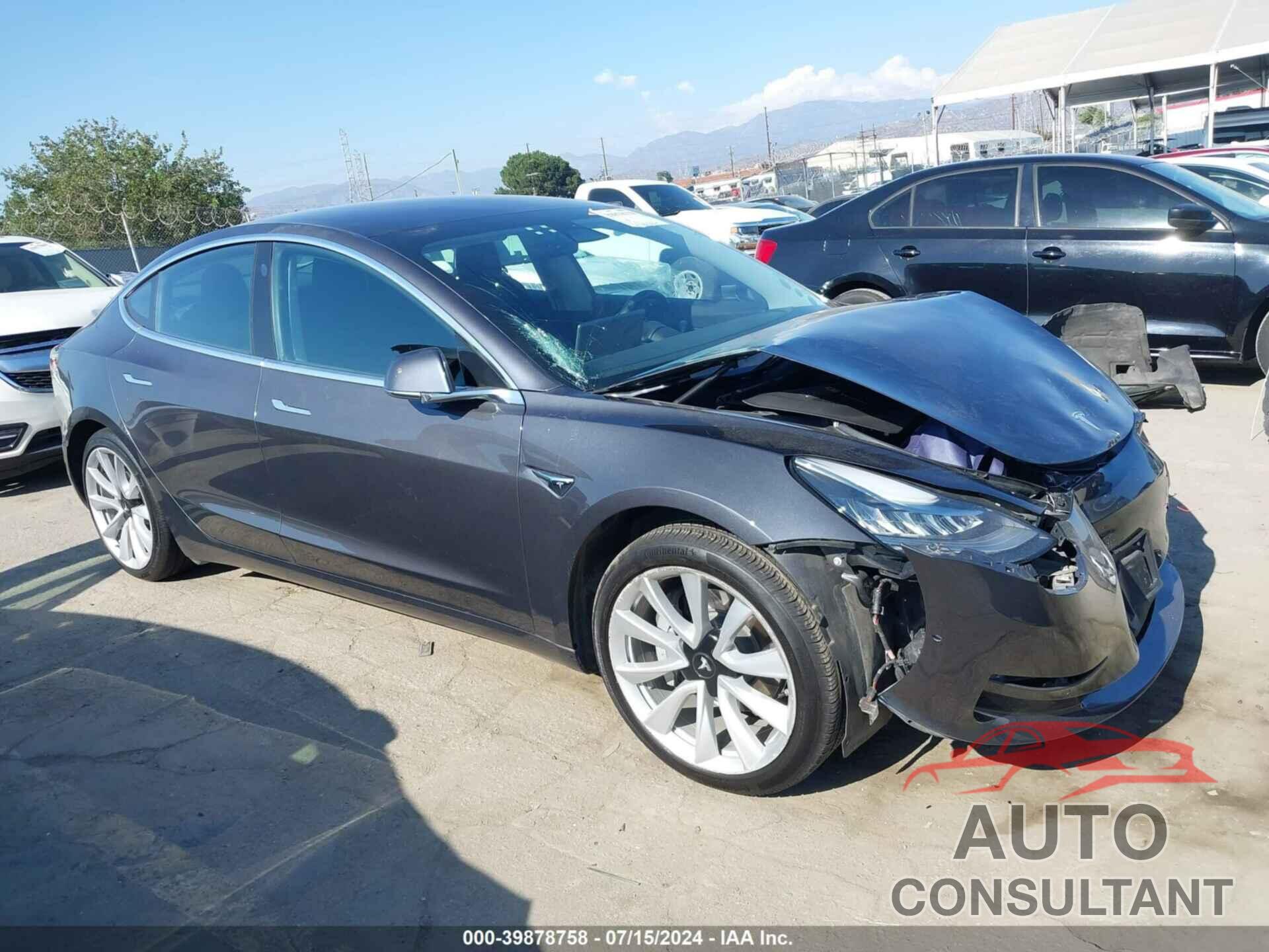 TESLA MODEL 3 2018 - 5YJ3E1EA3JF050612