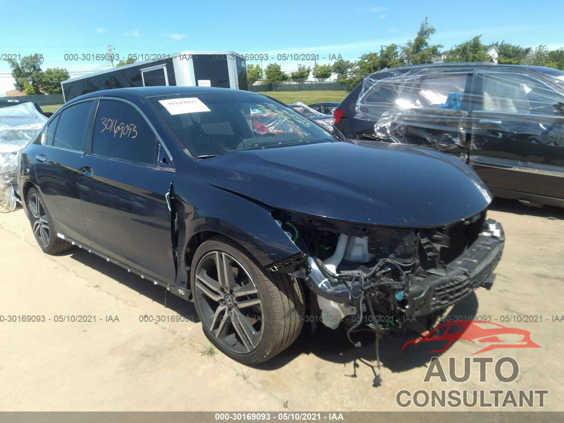 HONDA ACCORD SEDAN 2017 - 1HGCR2F18HA047301
