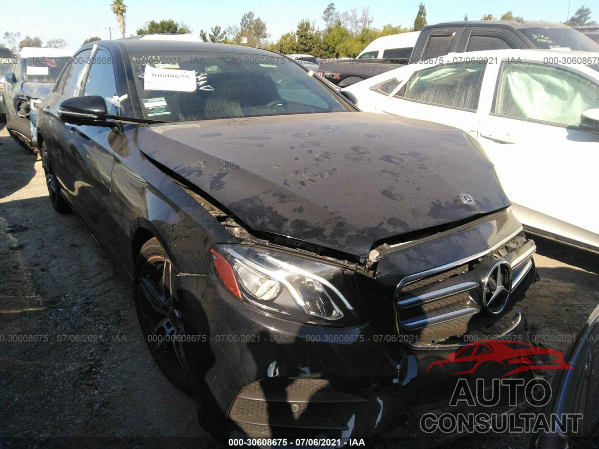 MERCEDES-BENZ E-CLASS 2020 - W1KZF8DB0LA822852