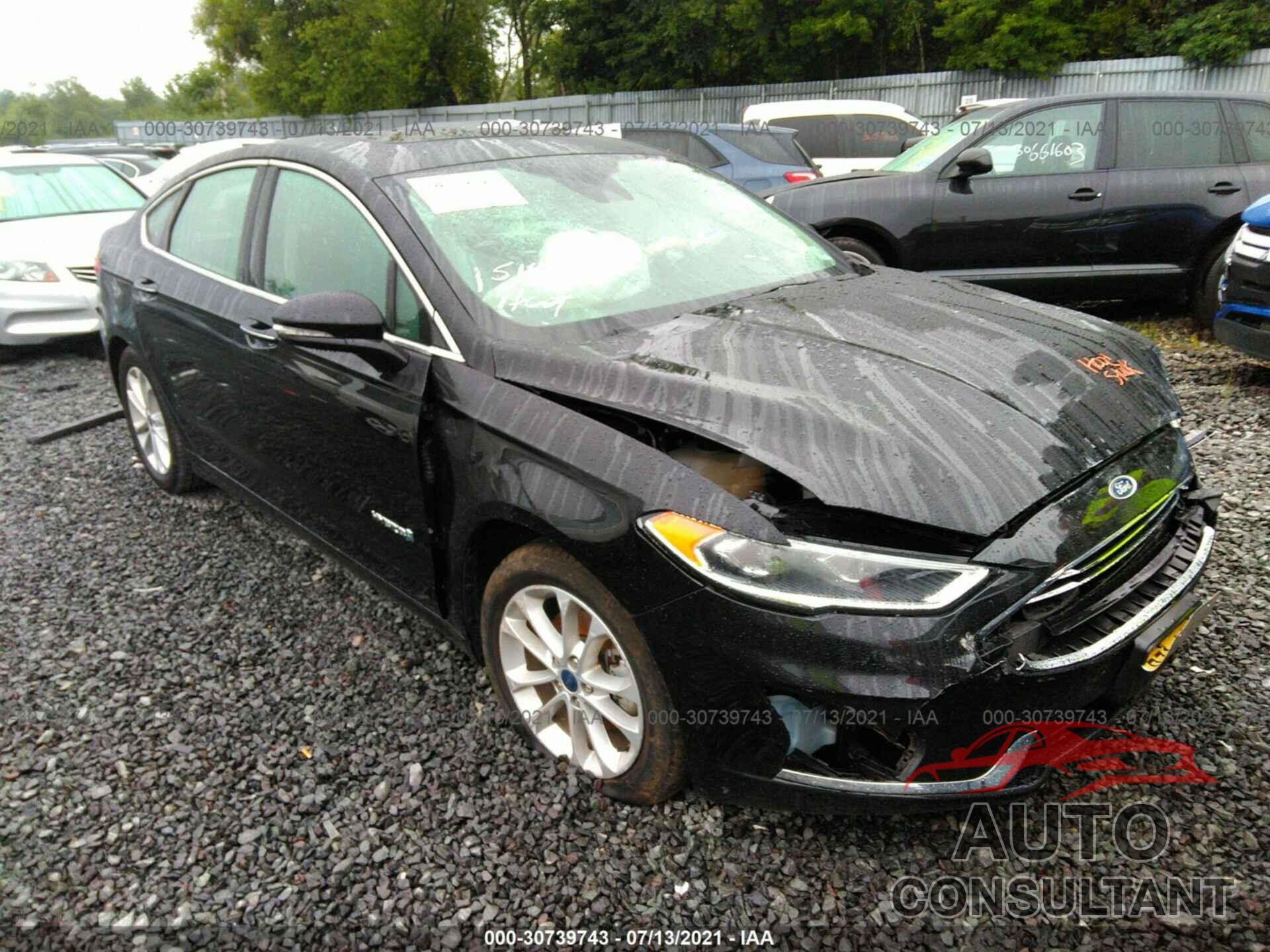 FORD FUSION HYBRID 2019 - 3FA6P0MU6KR254355