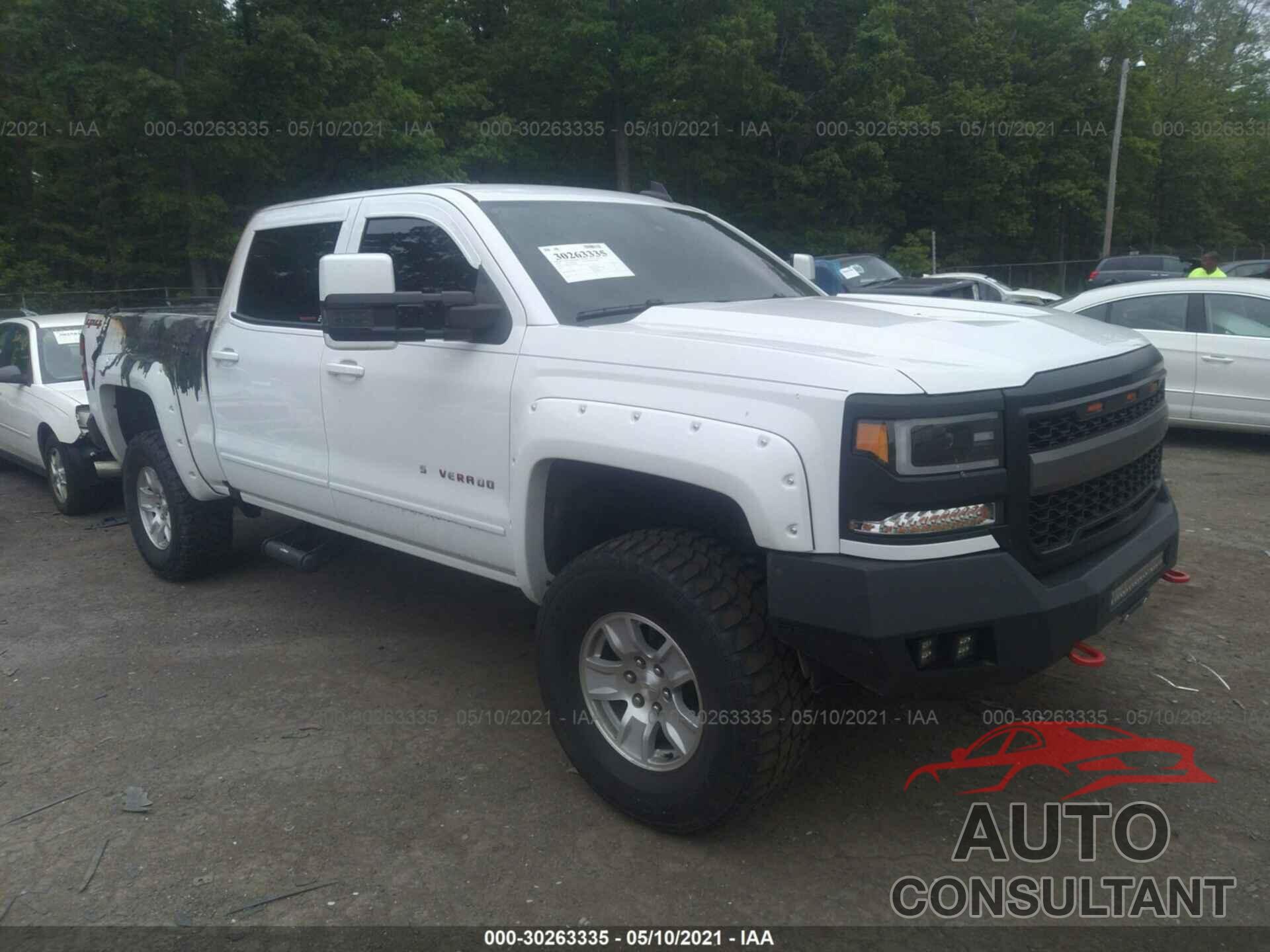 CHEVROLET SILVERADO 1500 2018 - 3GCUKRECXJG645822