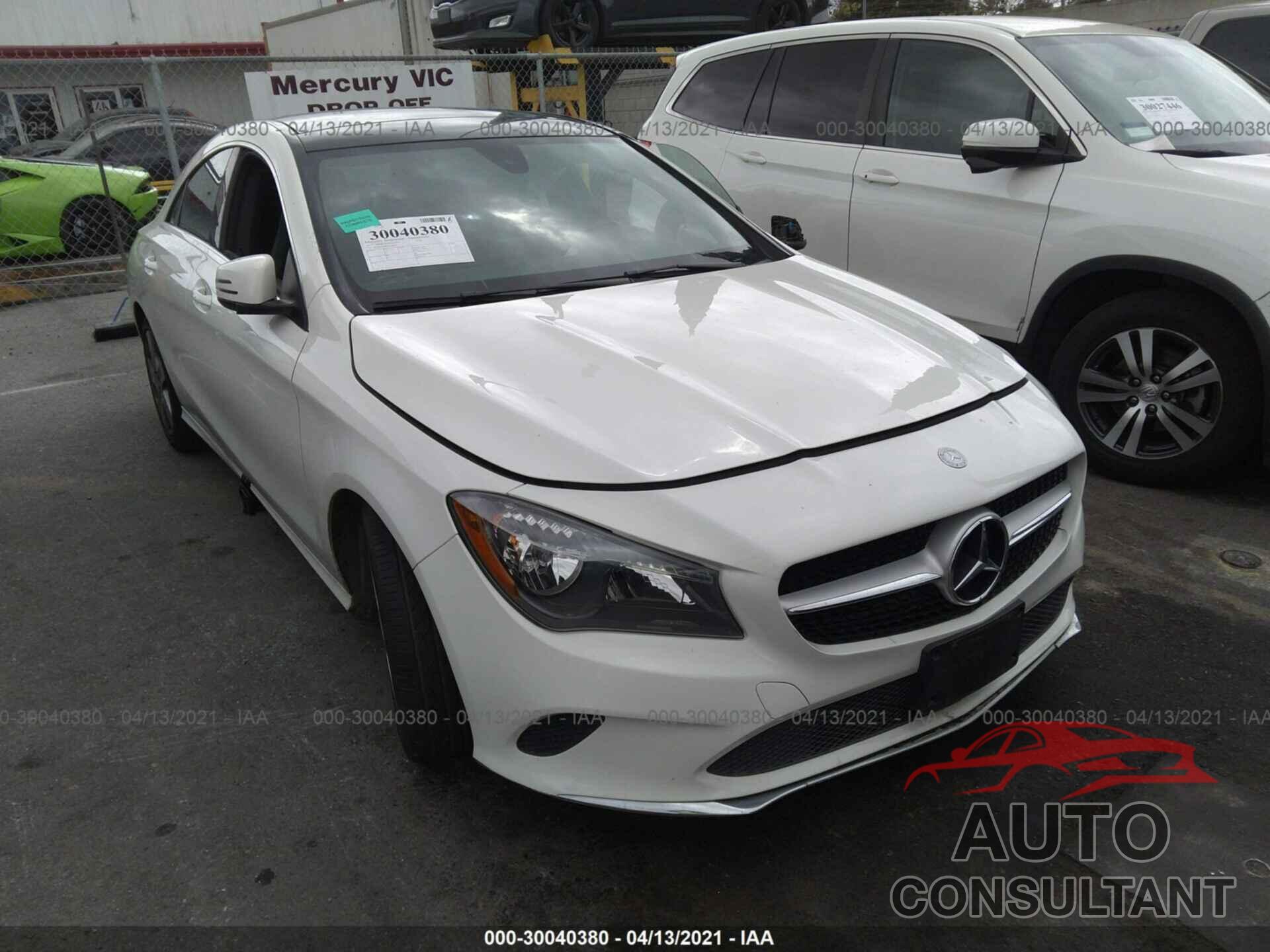 MERCEDES-BENZ CLA 2017 - WDDSJ4EB0HN438657