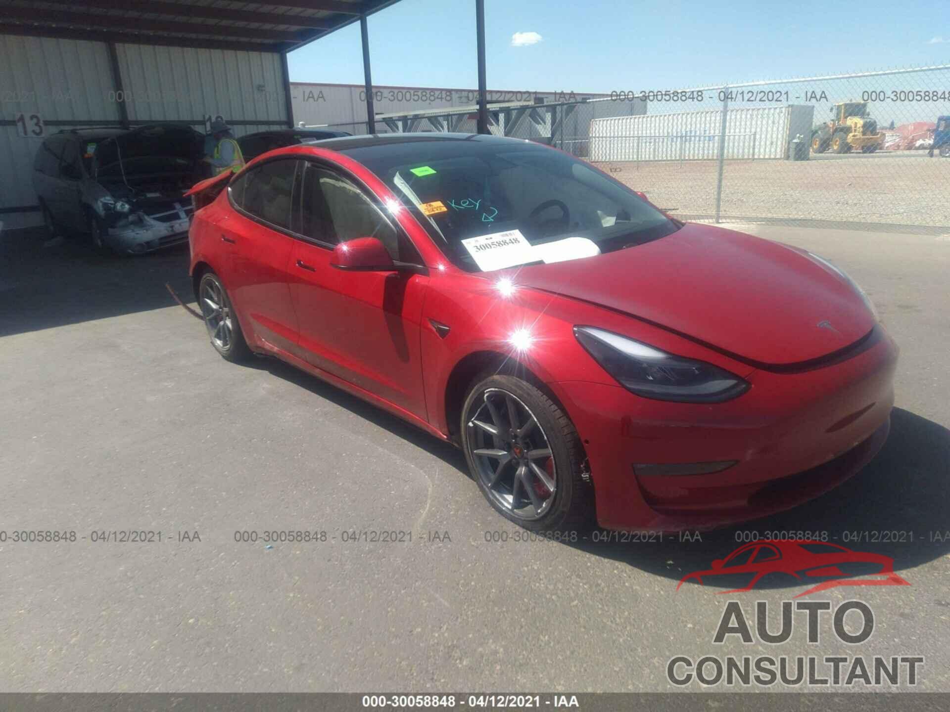 TESLA MODEL 3 2021 - 5YJ3E1EB8MF925759