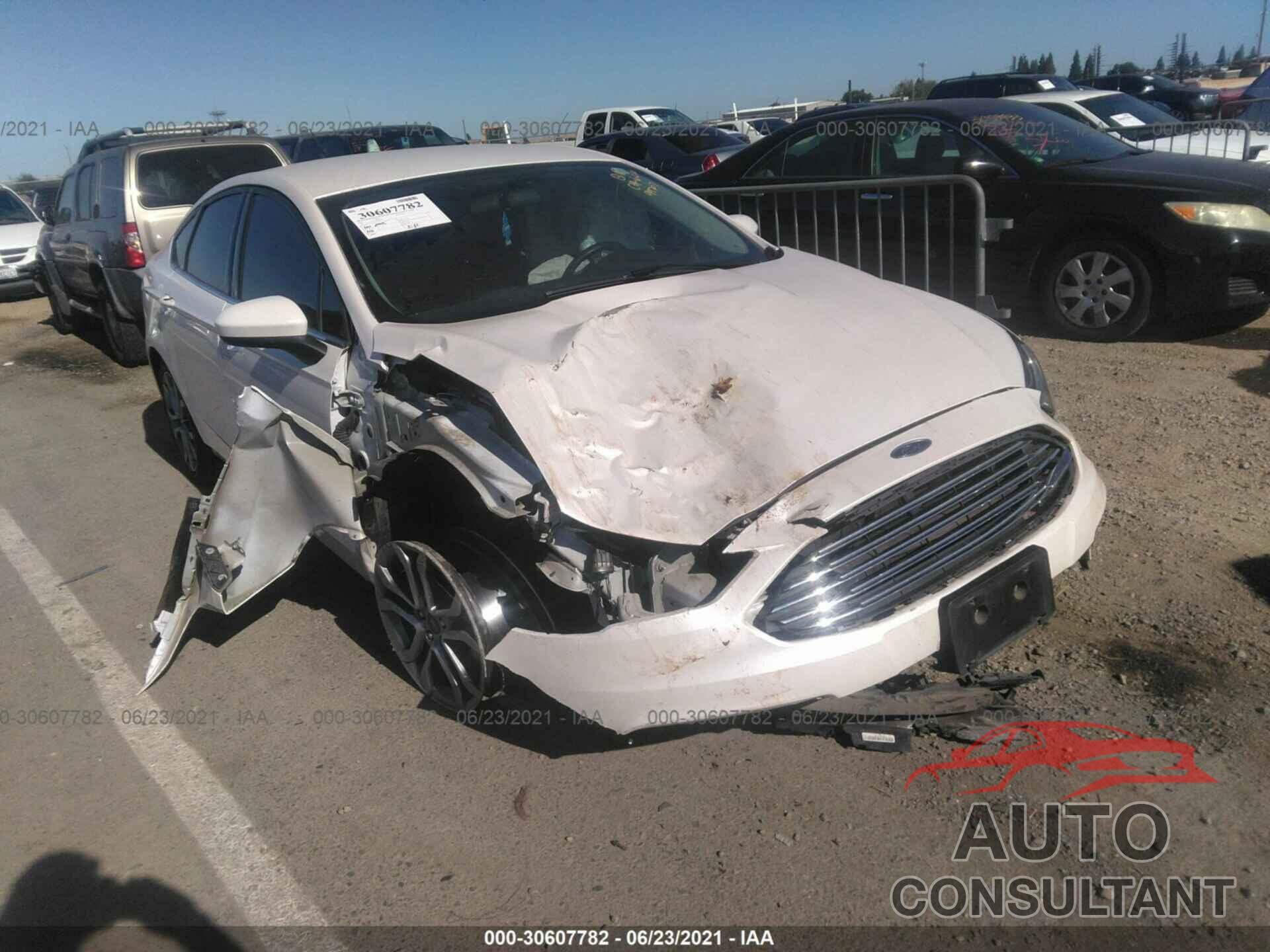 FORD FUSION 2017 - 3FA6P0H7XHR284973