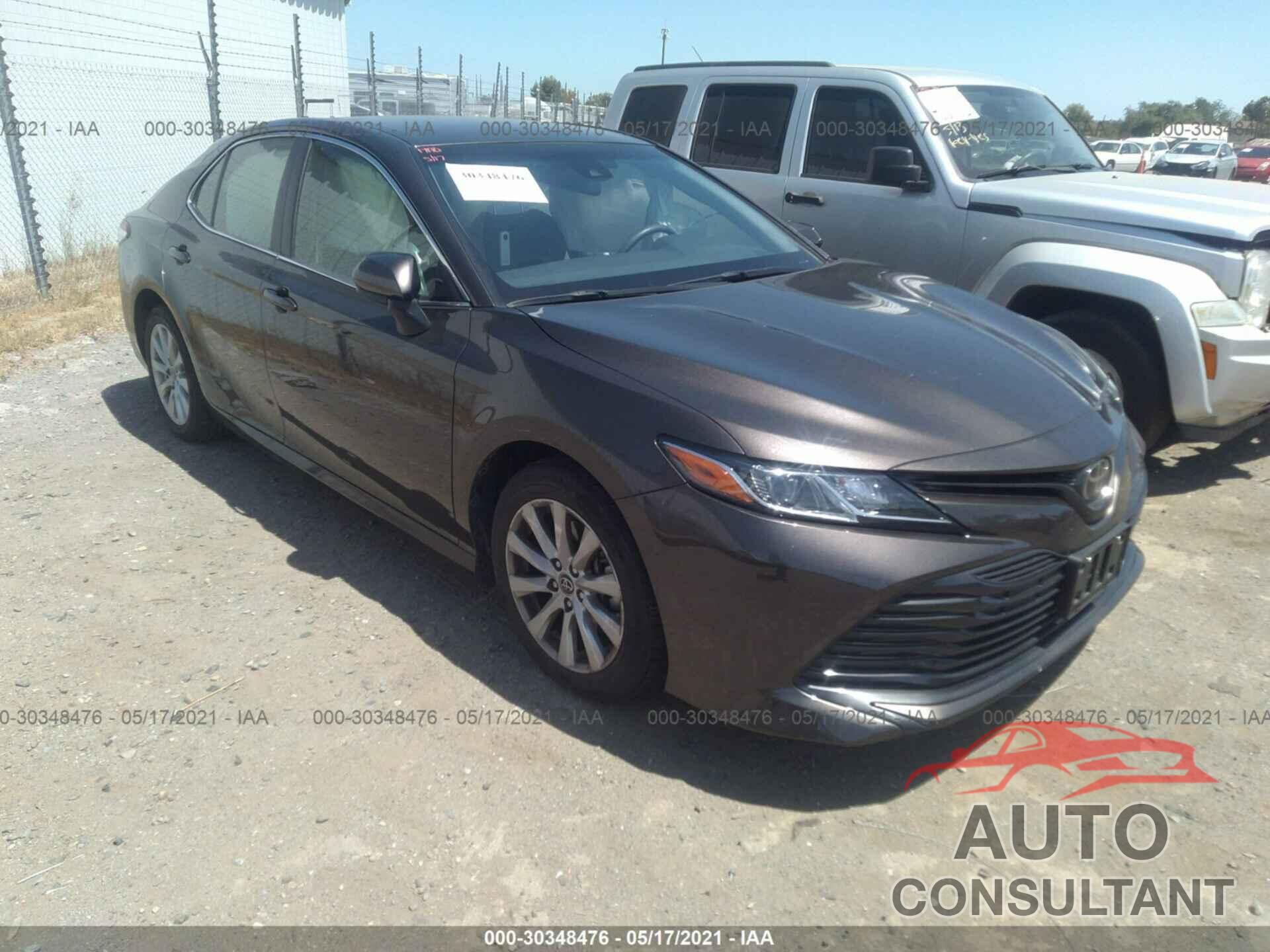 TOYOTA CAMRY 2018 - JTNB11HKXJ3002609