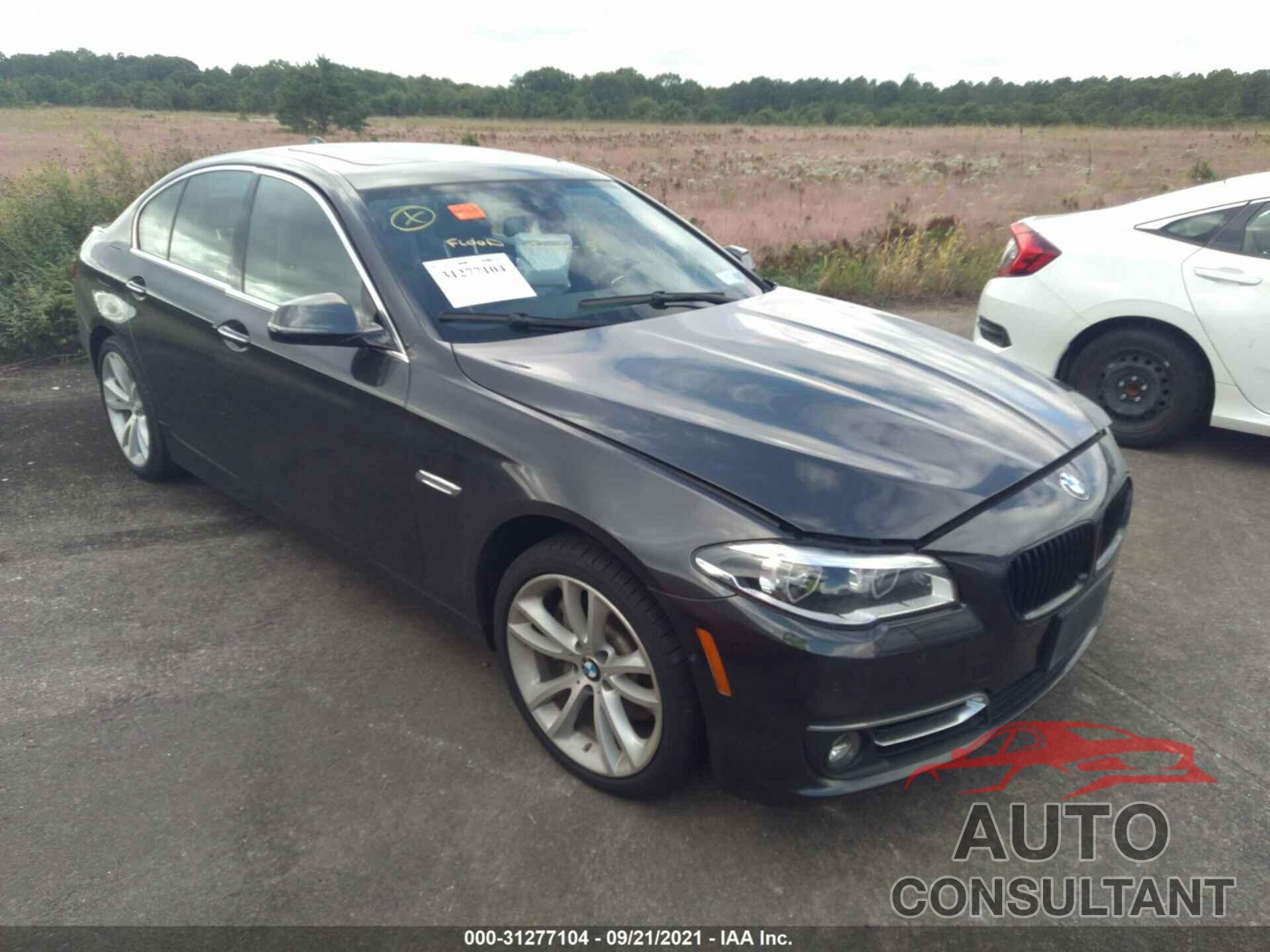 BMW 5 SERIES 2016 - WBA5B3C5XGG260459