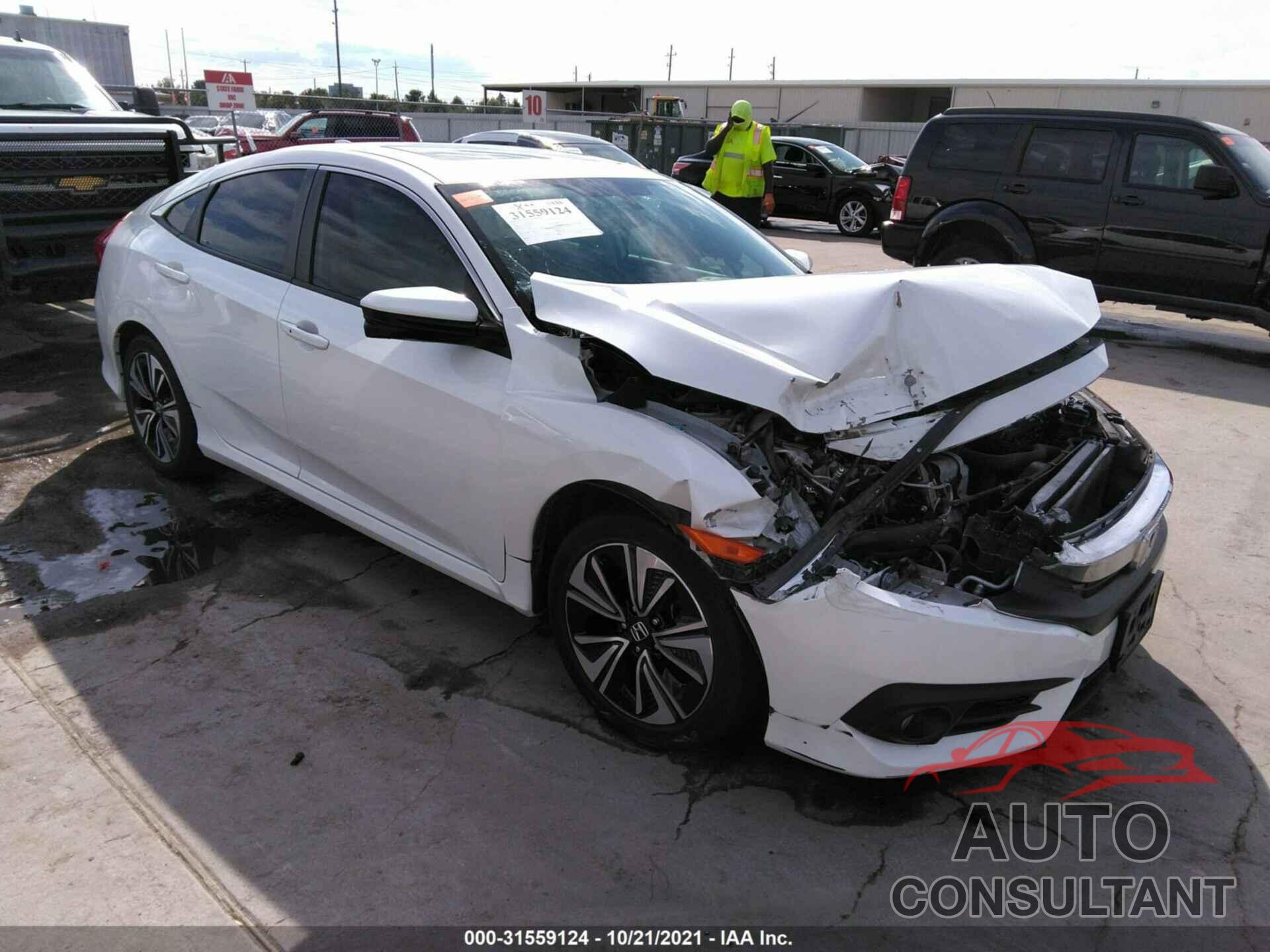 HONDA CIVIC SEDAN 2017 - 19XFC1F78HE019314