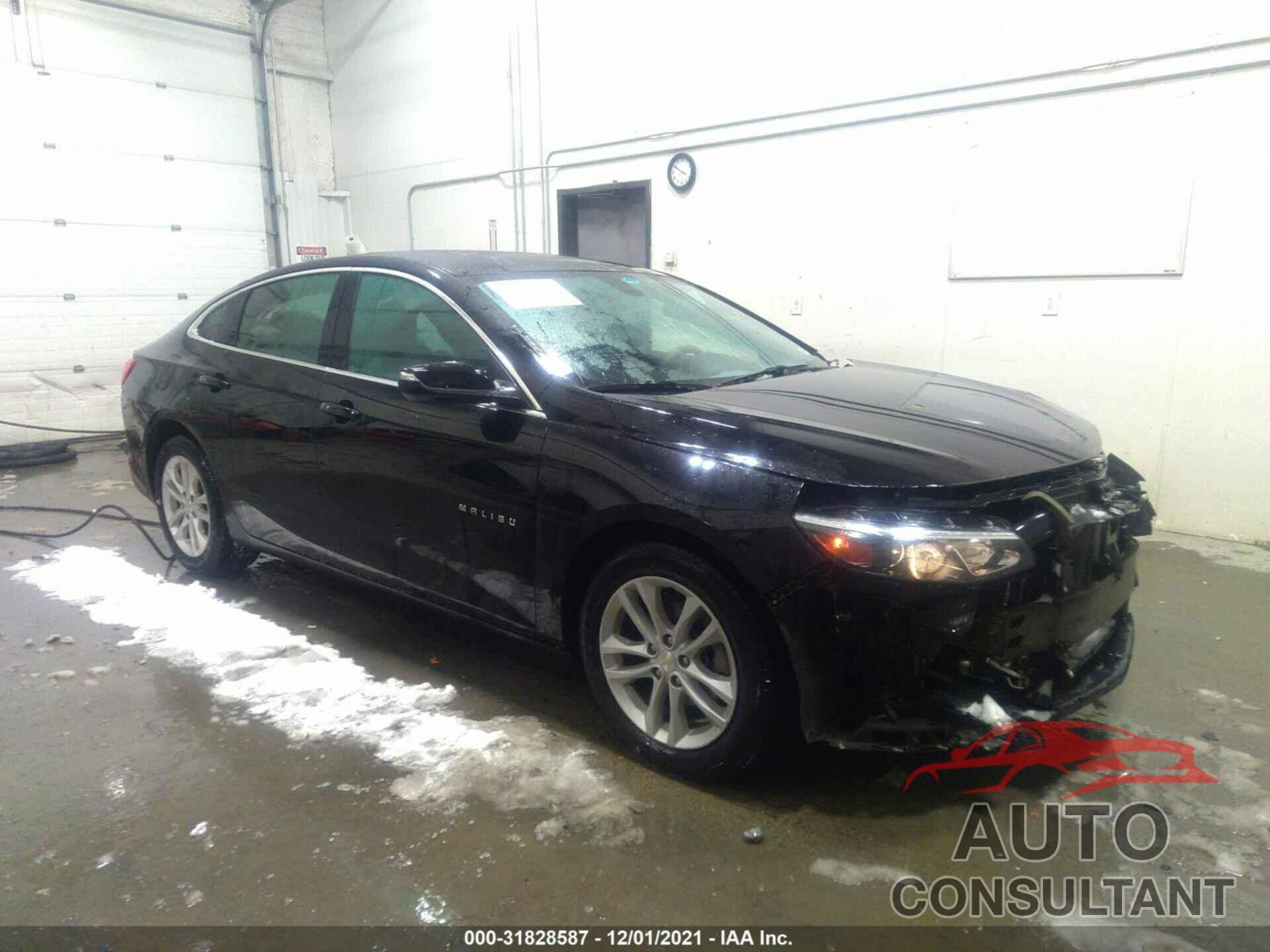 CHEVROLET MALIBU 2018 - 1G1ZD5ST2JF124150