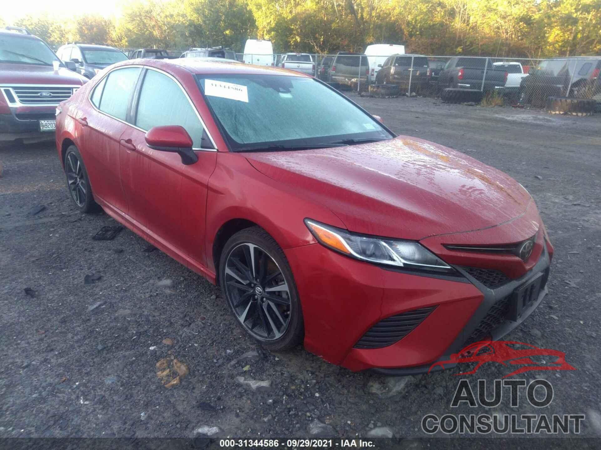 TOYOTA CAMRY 2019 - 4T1B11HK5KU259298