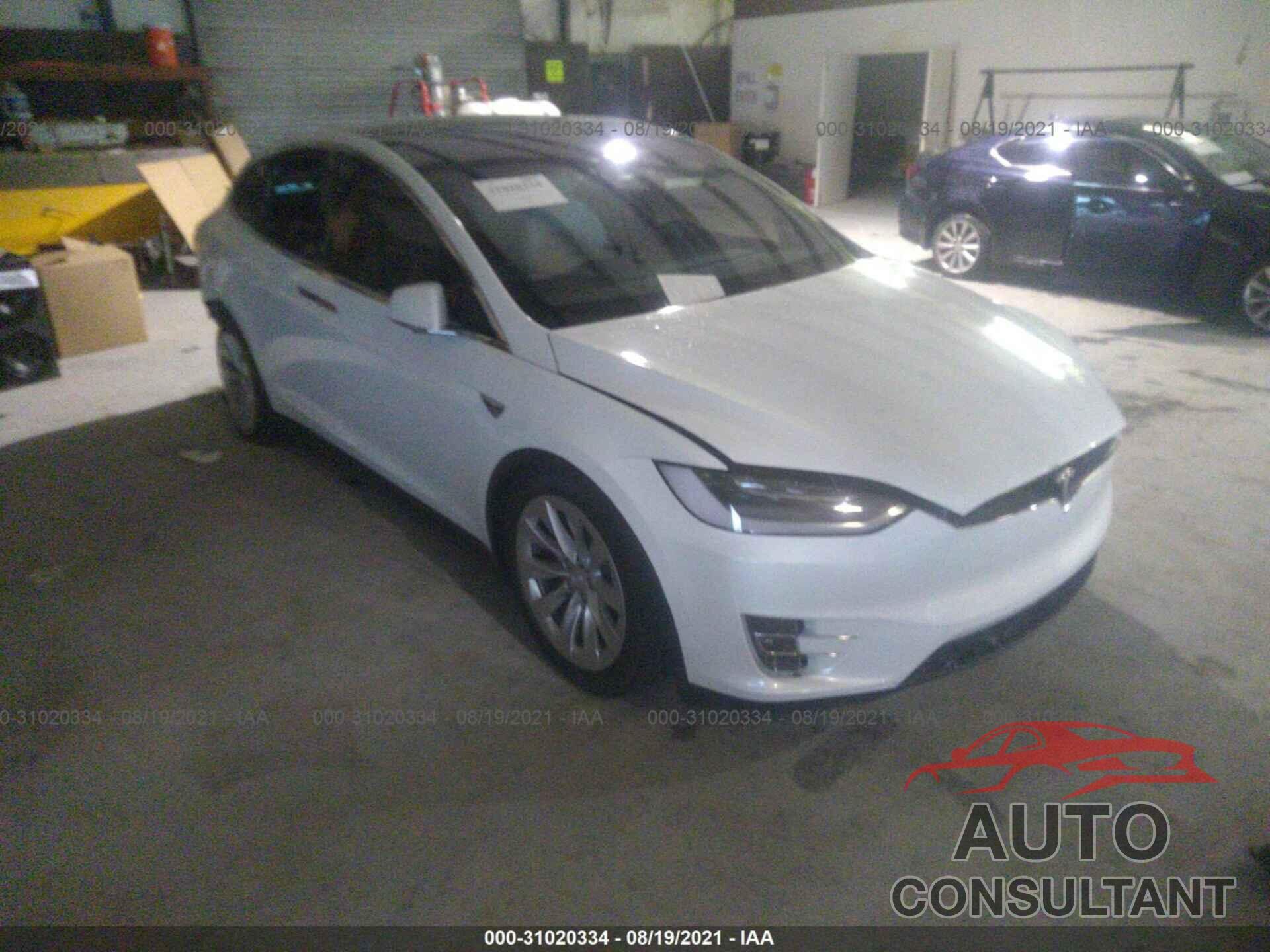 TESLA MODEL X 2020 - 5YJXCAE42LF239787