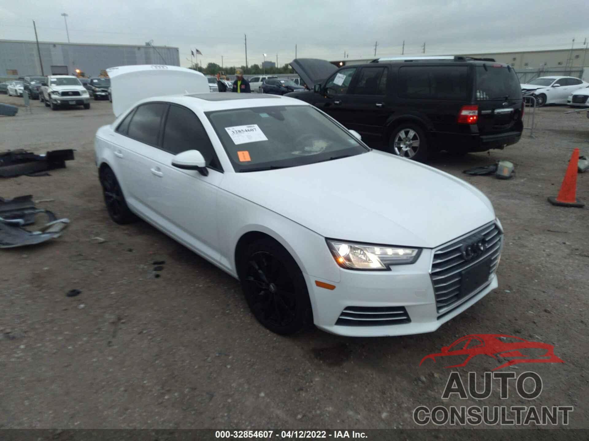 AUDI A4 2017 - WAUGMAF40HN048564