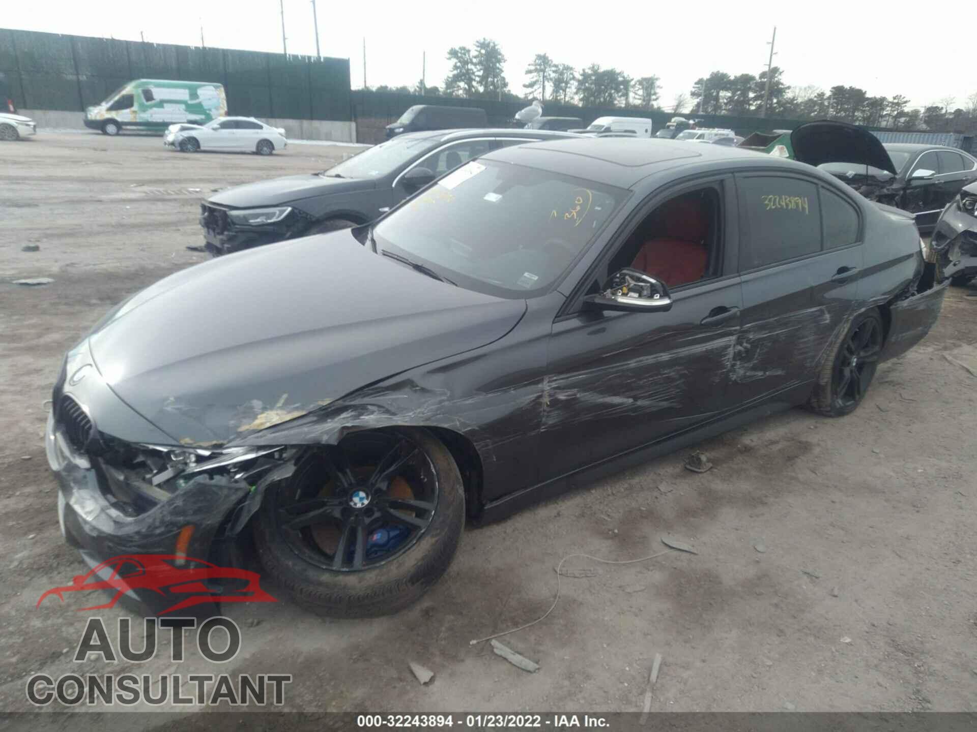 BMW 3 SERIES 2018 - WBA8D9G55JNU73049