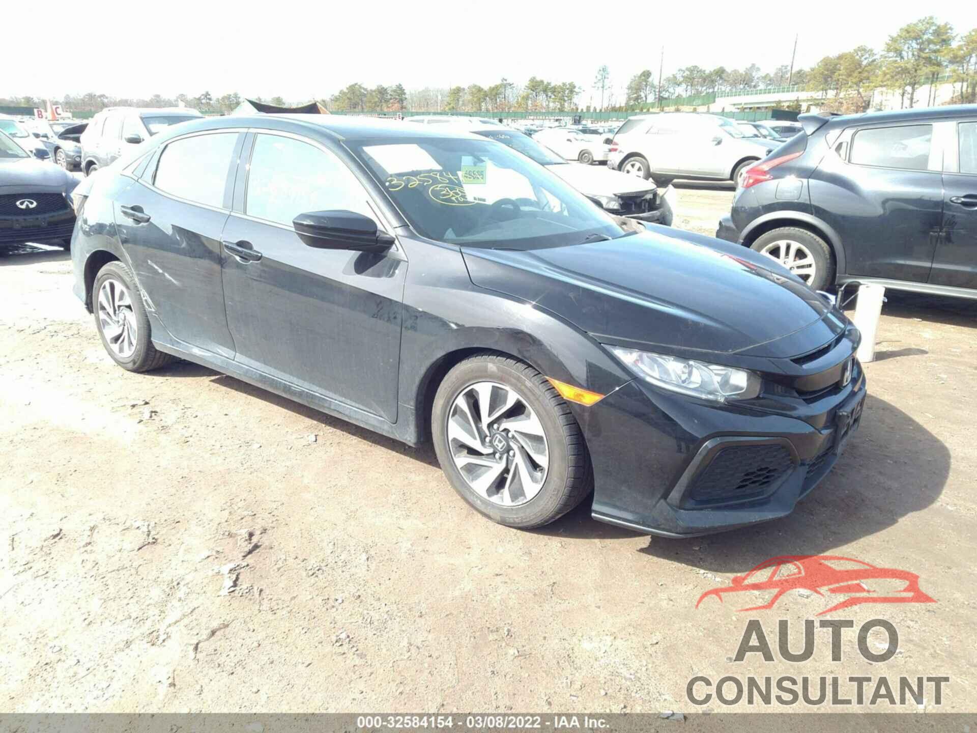HONDA CIVIC HATCHBACK 2018 - SHHFK7H29JU425155