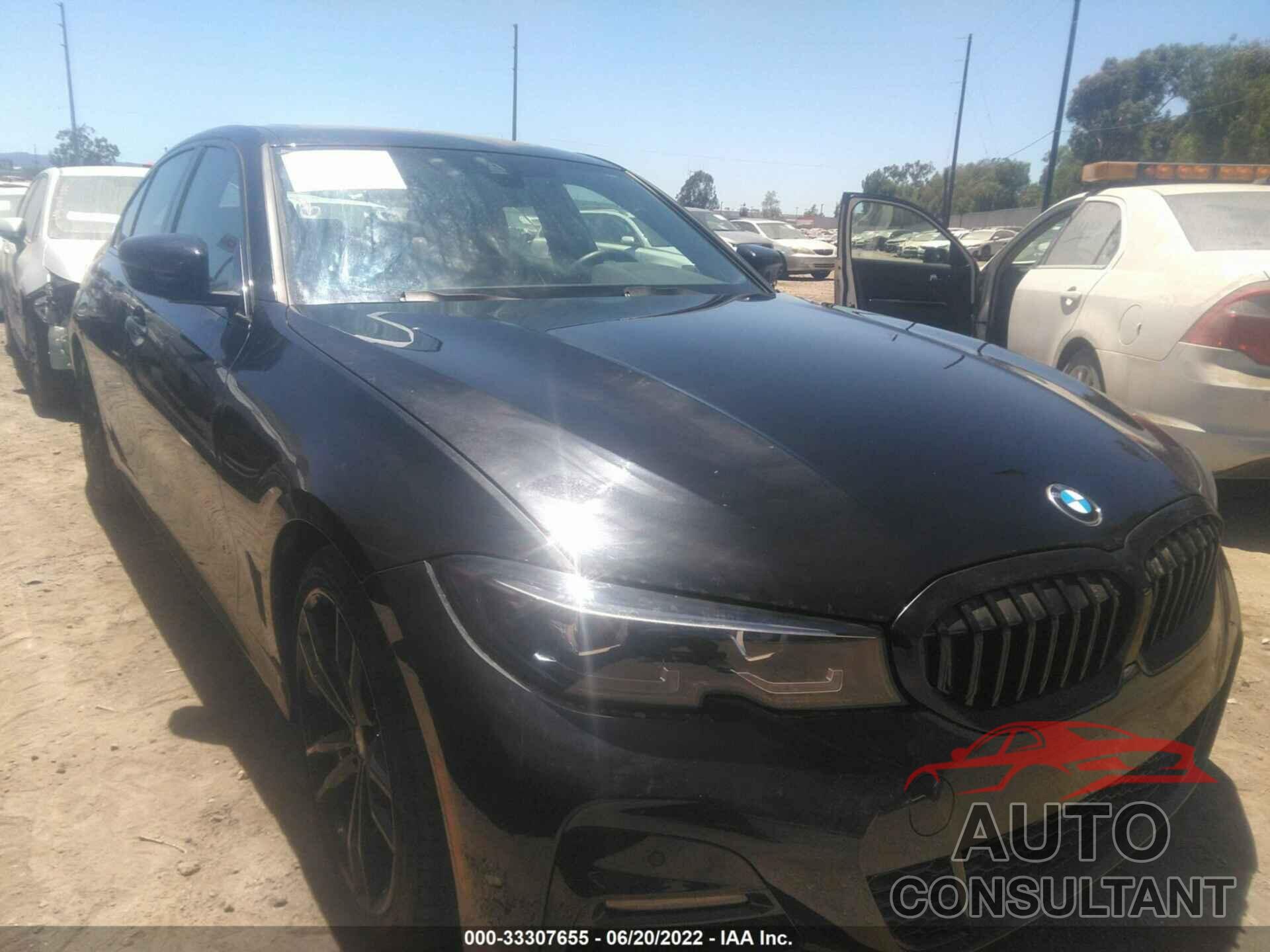 BMW 3 SERIES 2022 - 3MW5R1J00N8C48212