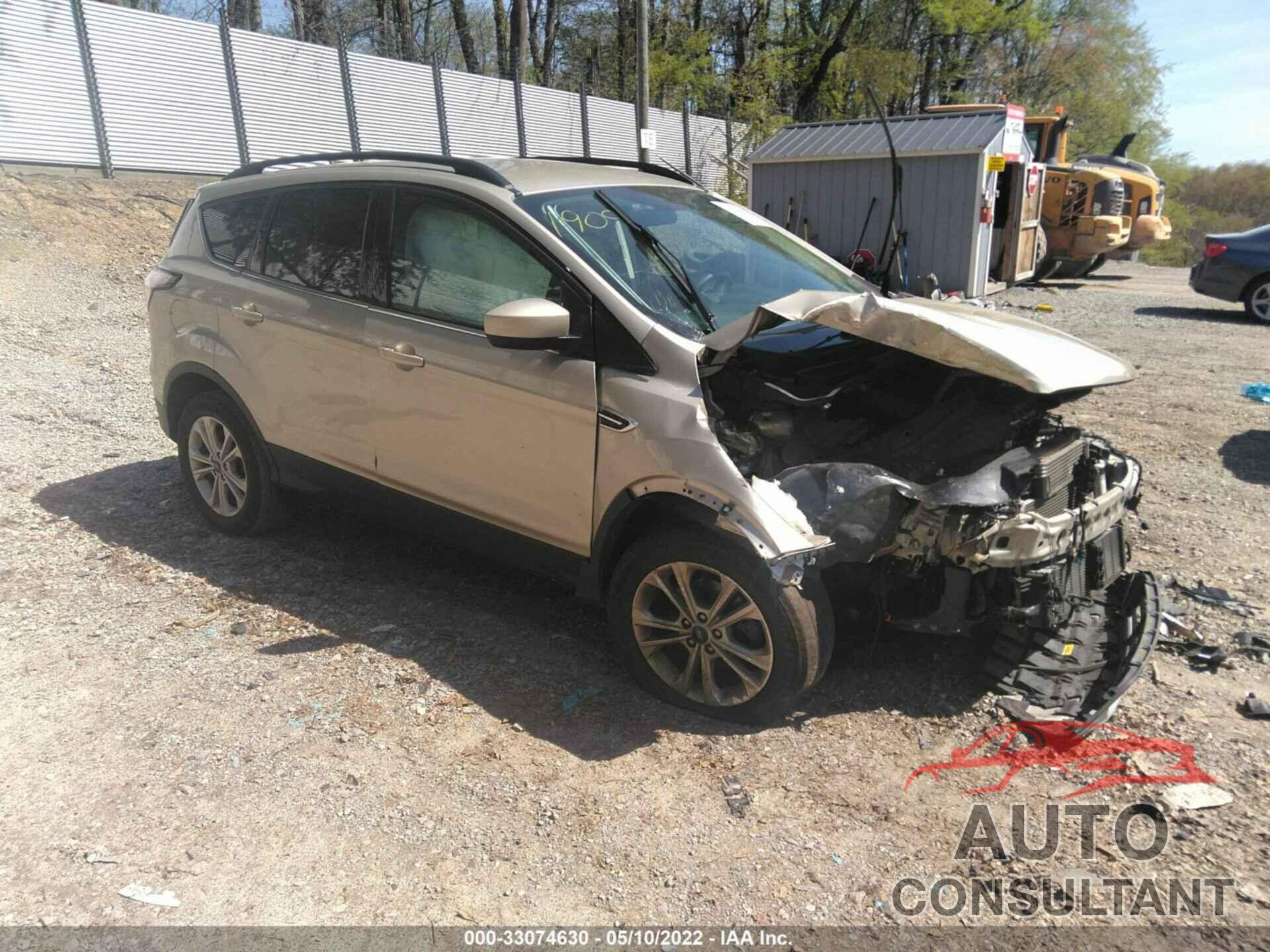 FORD ESCAPE 2018 - 1FMCU0GDXJUB21909