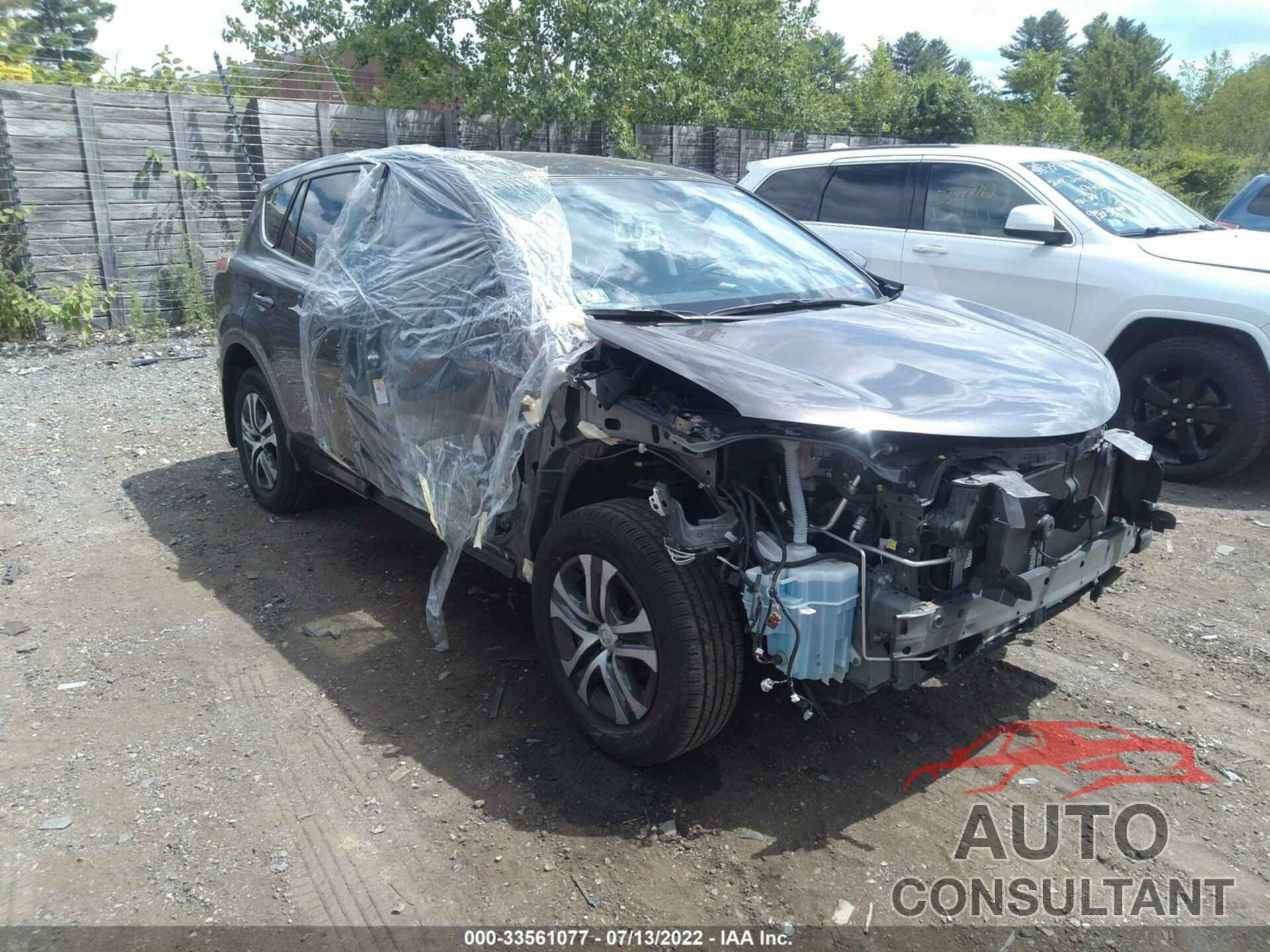 TOYOTA RAV4 2018 - JTMBFREV1JJ729300