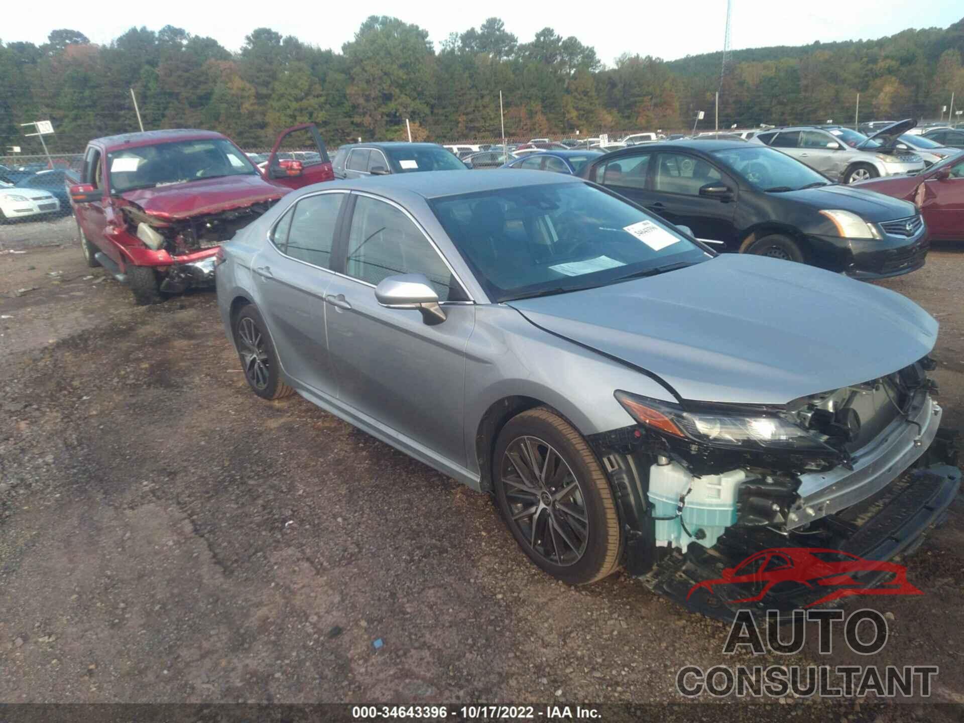 TOYOTA CAMRY 2022 - 4T1G11AKXNU039918