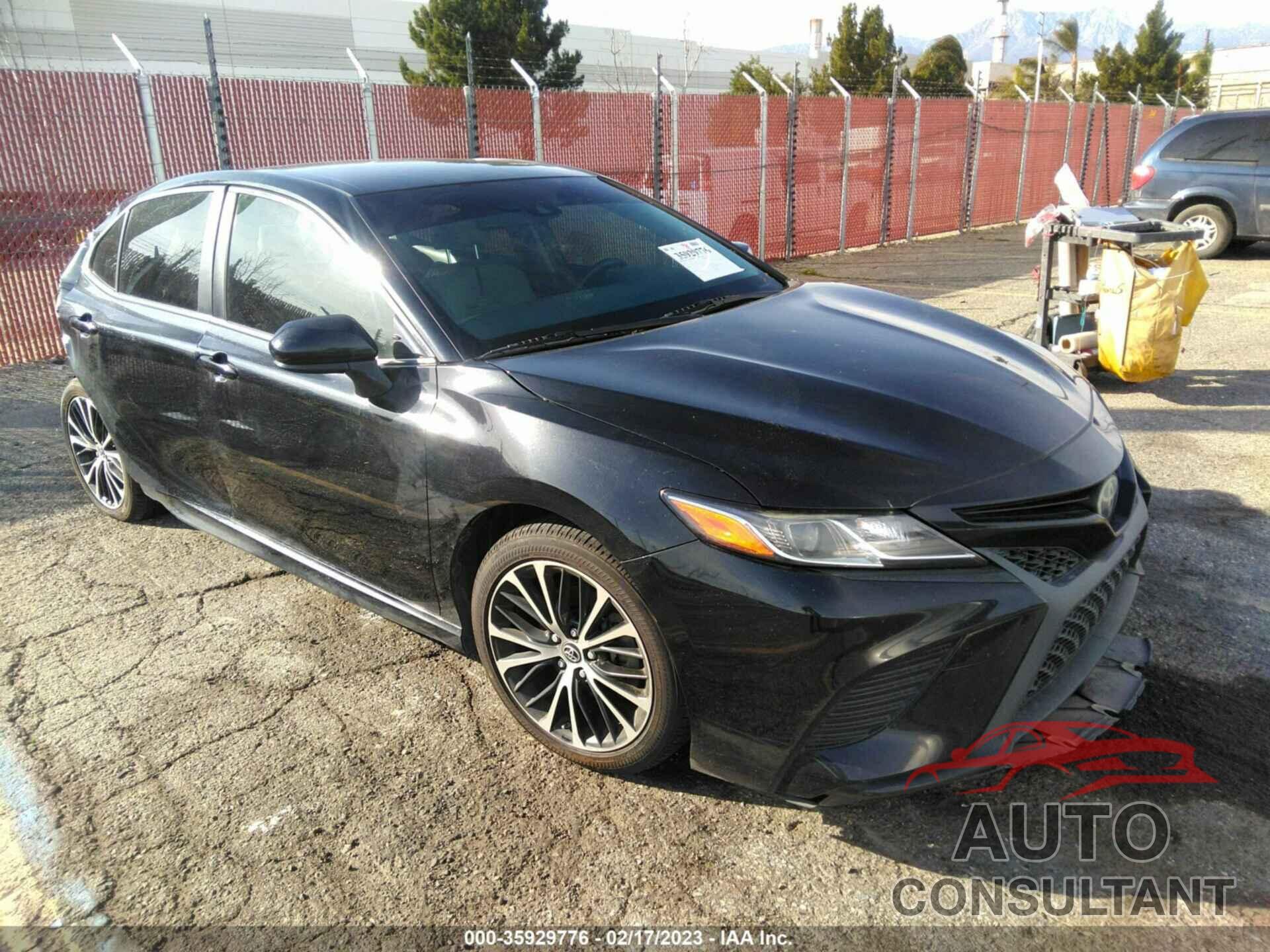 TOYOTA CAMRY 2018 - JTNB11HK9J3010250