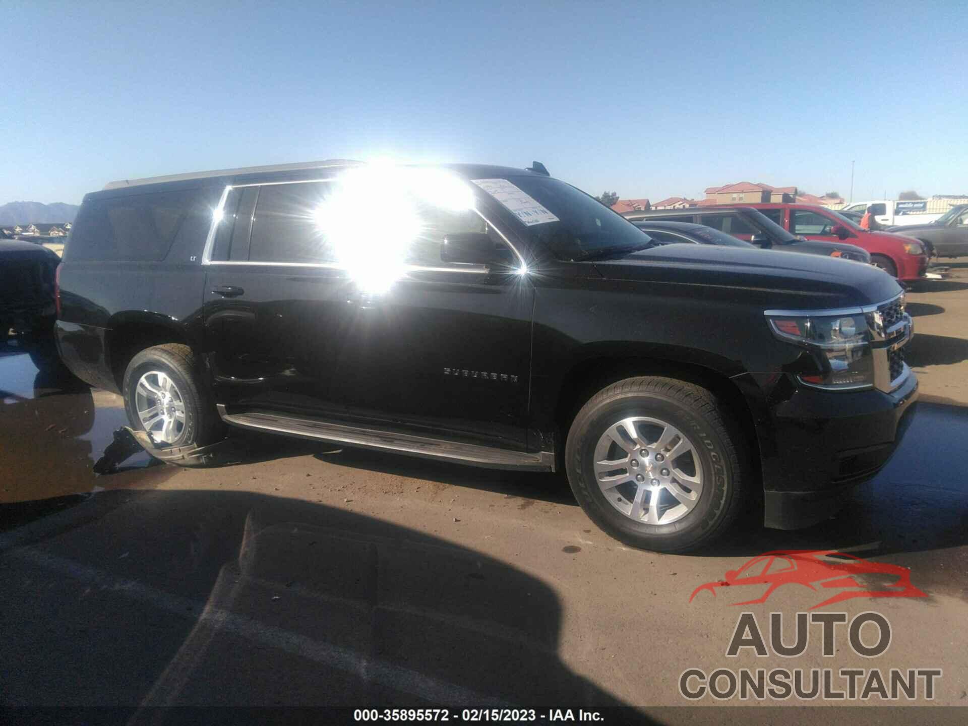 CHEVROLET SUBURBAN 2019 - 1GNSCHKC3KR143505