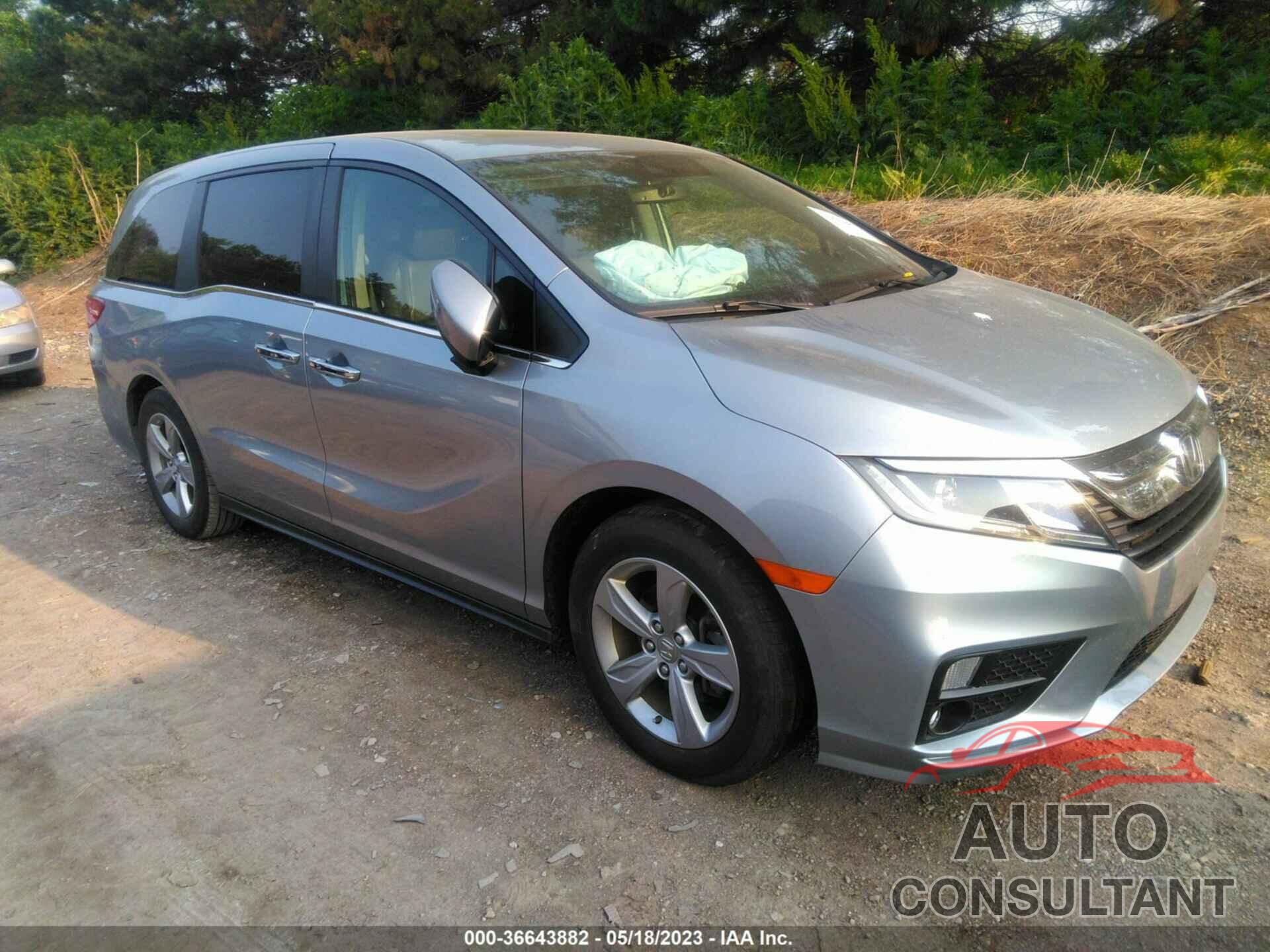 HONDA ODYSSEY 2019 - 5FNRL6H76KB136365