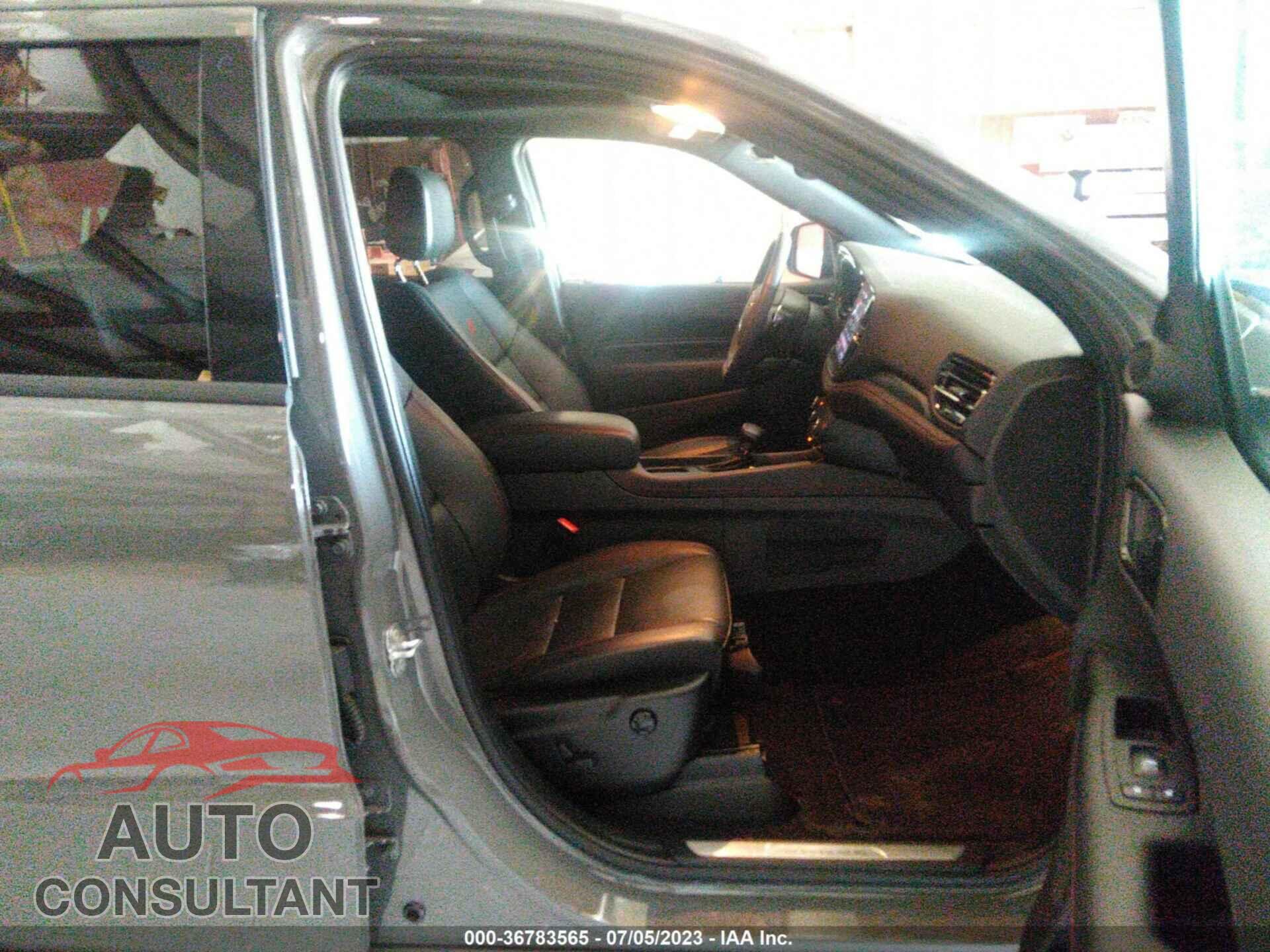 DODGE DURANGO 2023 - 1C4SDHCT7PC567462