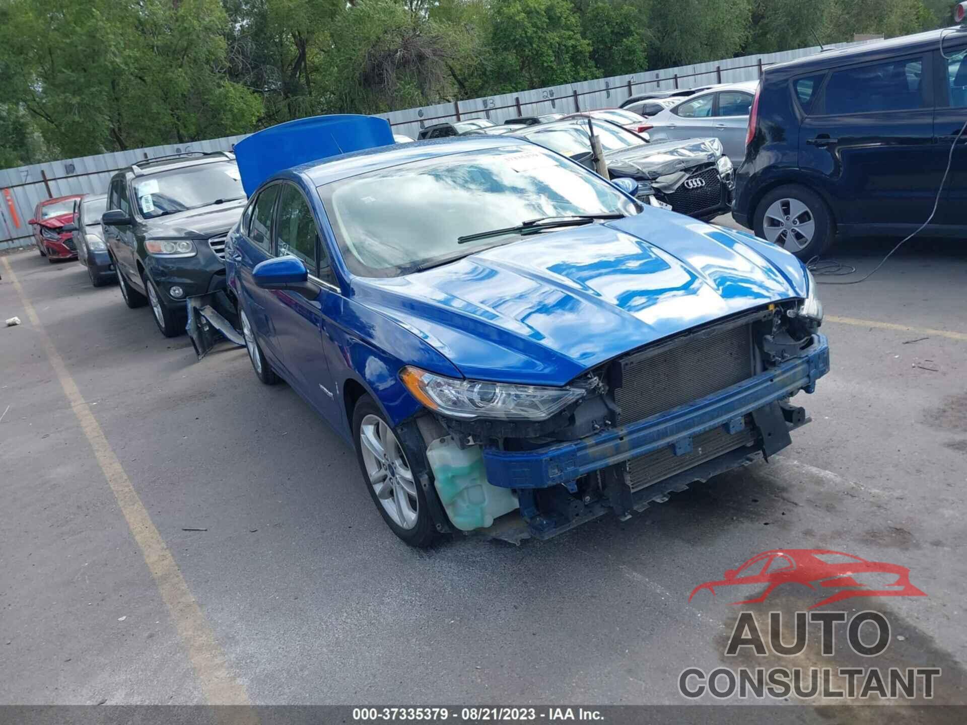 FORD FUSION HYBRID 2018 - 3FA6P0LU8JR155679