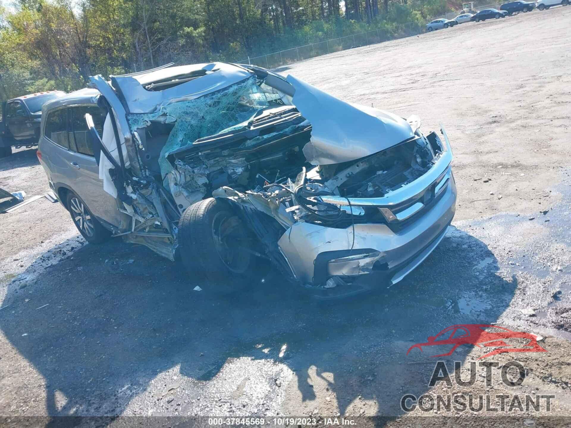 HONDA PILOT 2019 - 5FNYF5H52KB023590
