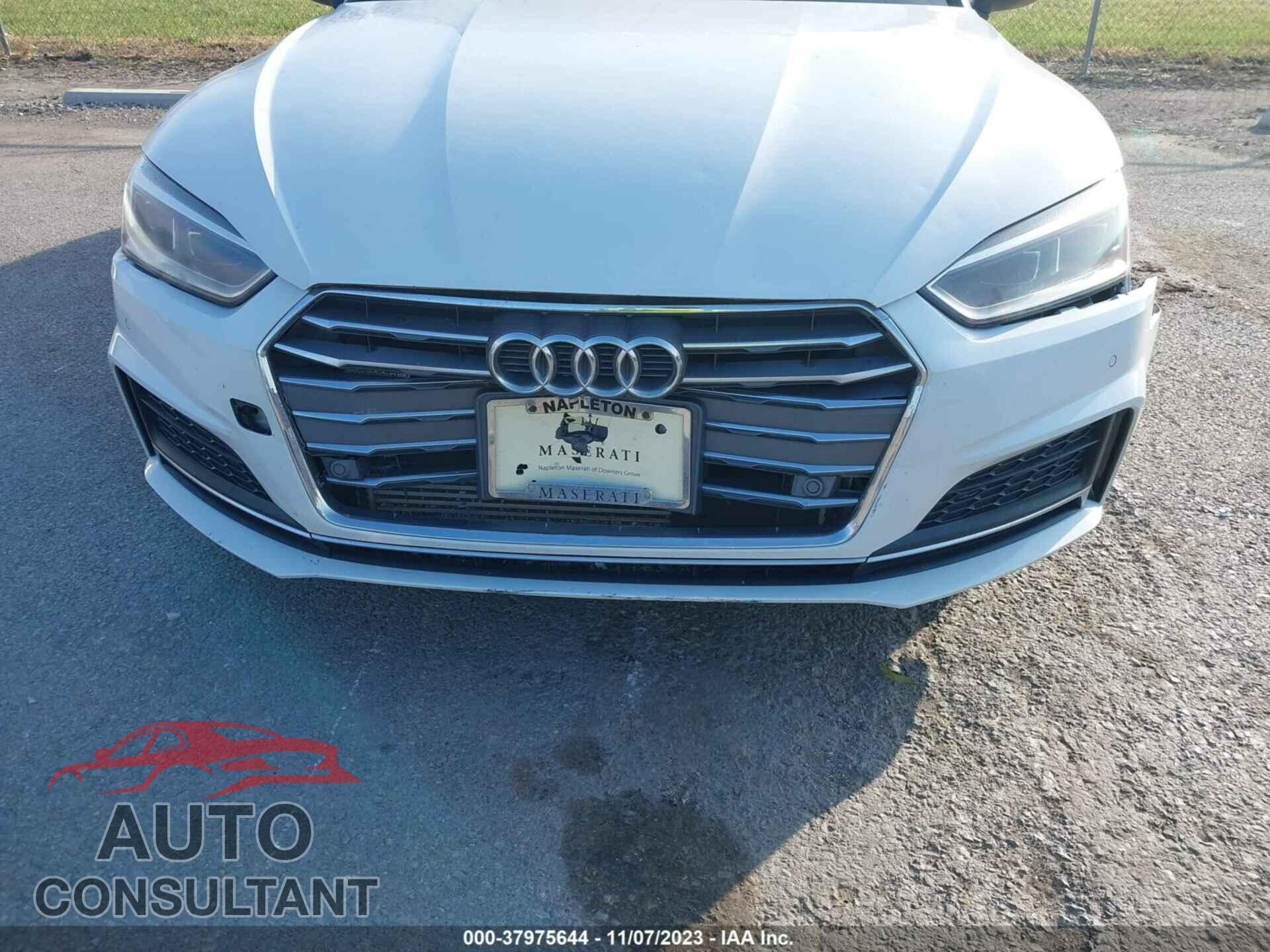 AUDI A5 2018 - WAUTNAF57JA004868