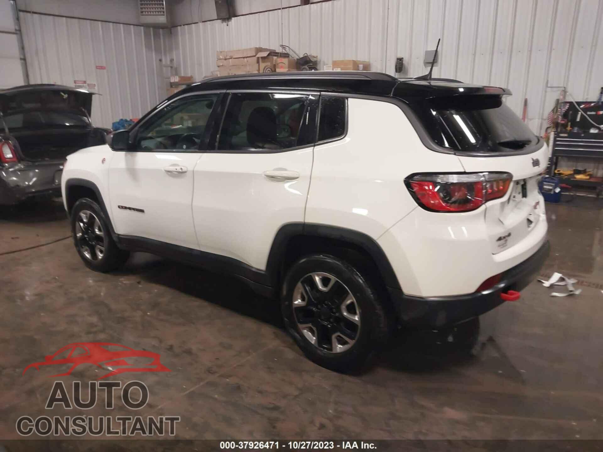 JEEP COMPASS 2018 - 3C4NJDDB7JT357623