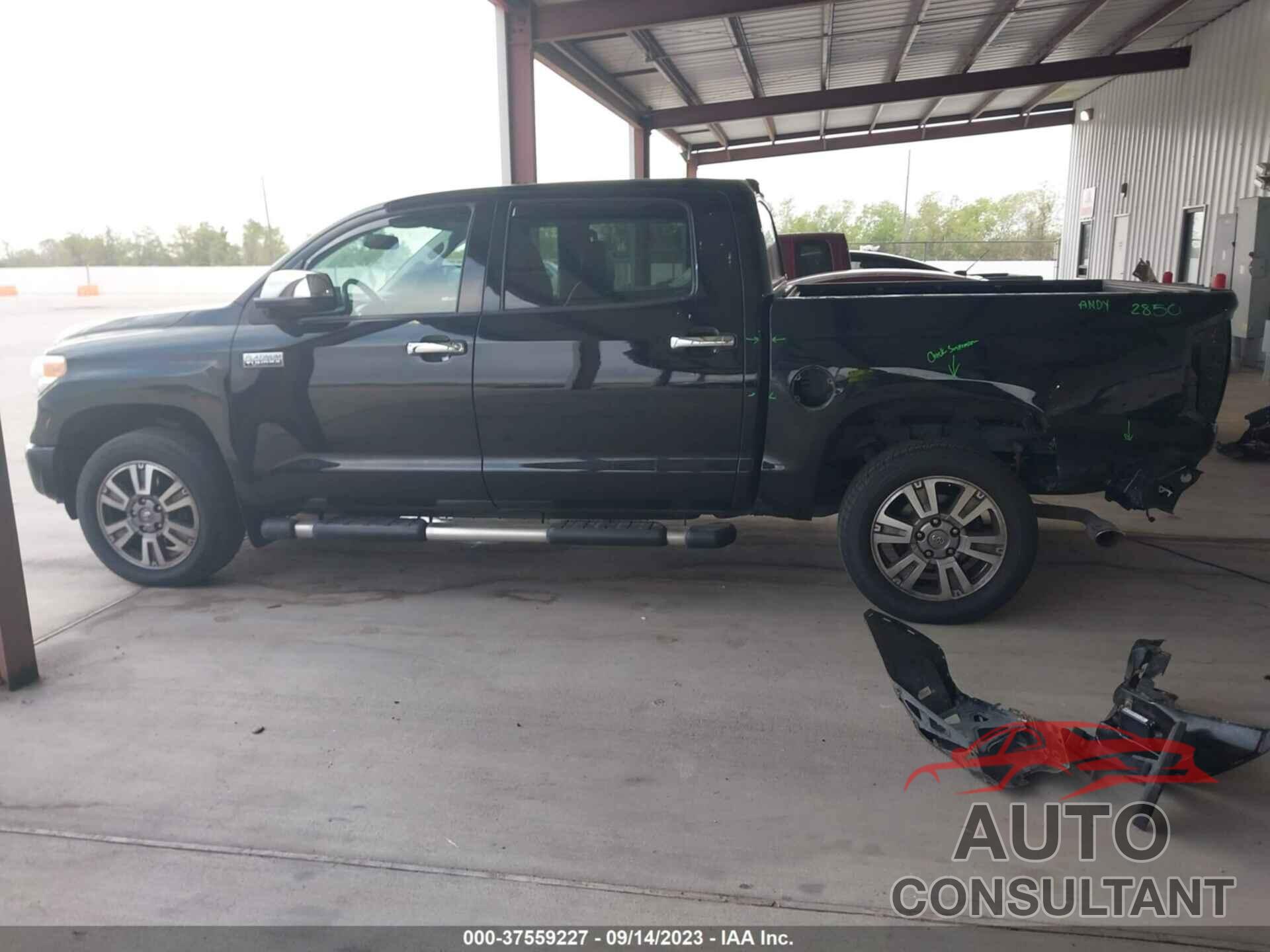 TOYOTA TUNDRA 2017 - 5TFAY5F16HX657849