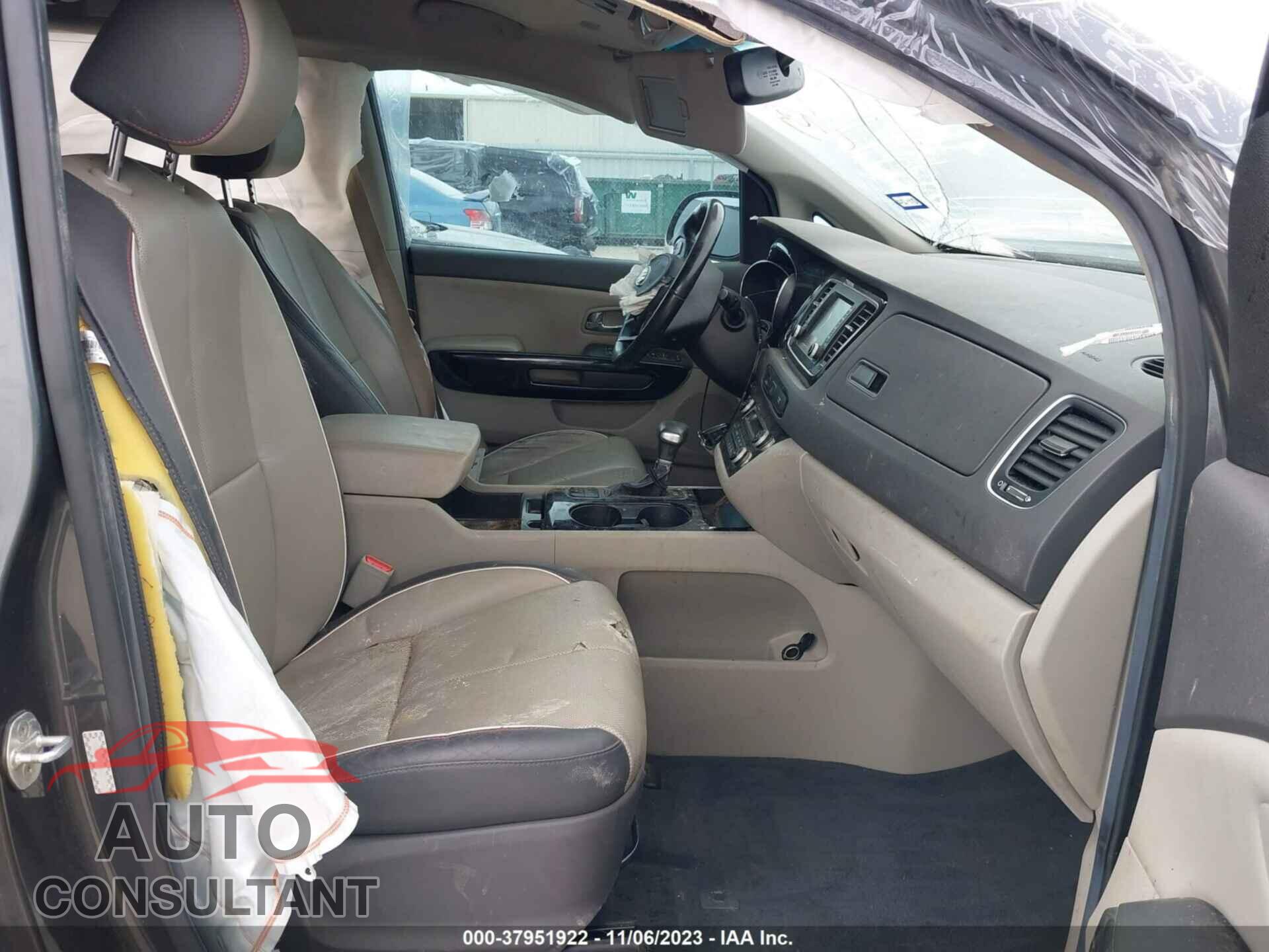 KIA SEDONA 2017 - KNDMC5C19H6273182