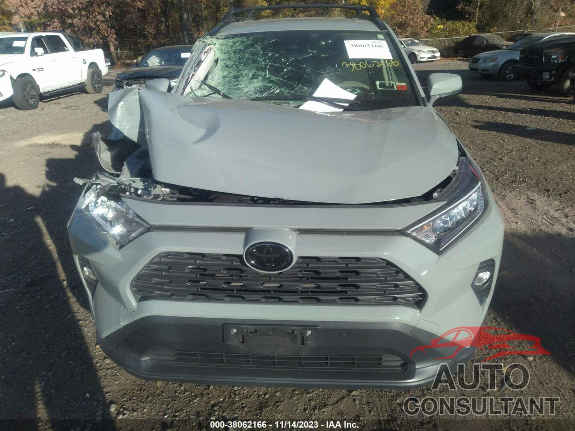 TOYOTA RAV4 2019 - JTMP1RFV4KD008150