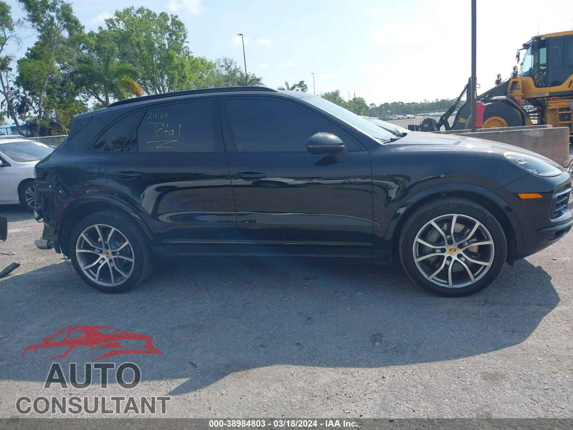 PORSCHE CAYENNE 2019 - WP1AB2AY4KDA65023