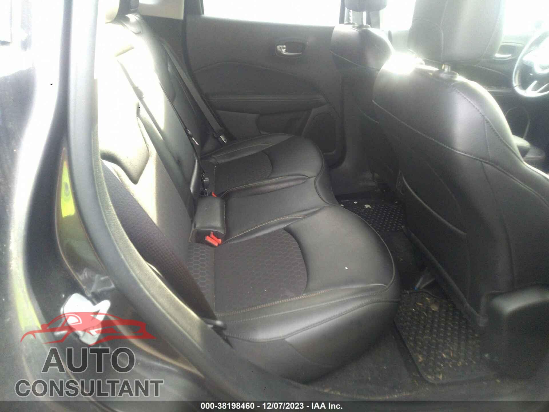 JEEP COMPASS 2020 - 3C4NJDBB2LT112752