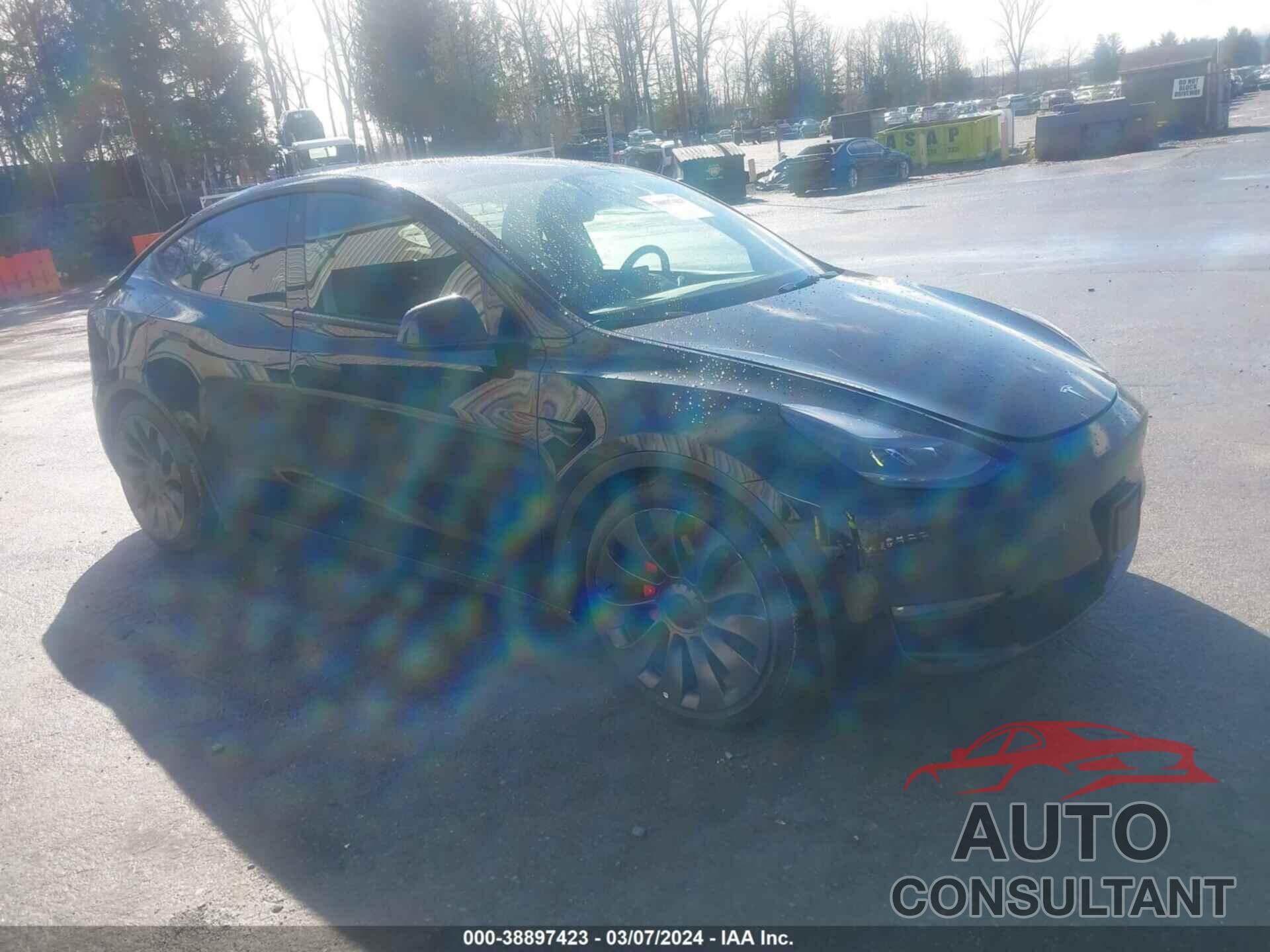 TESLA MODEL Y 2021 - 5YJYGDEF8MF202045