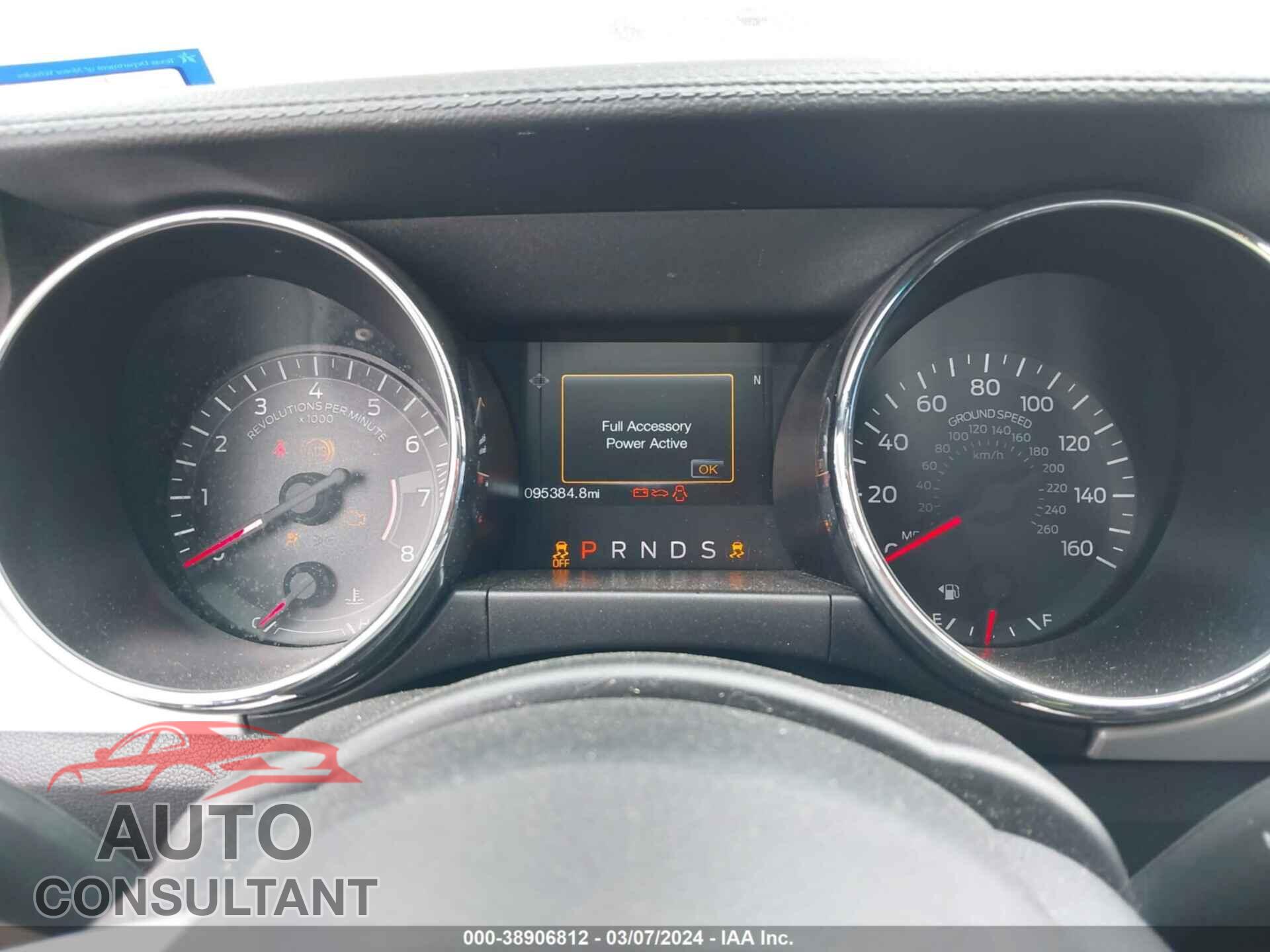 FORD MUSTANG 2017 - 1FA6P8TH8H5281166