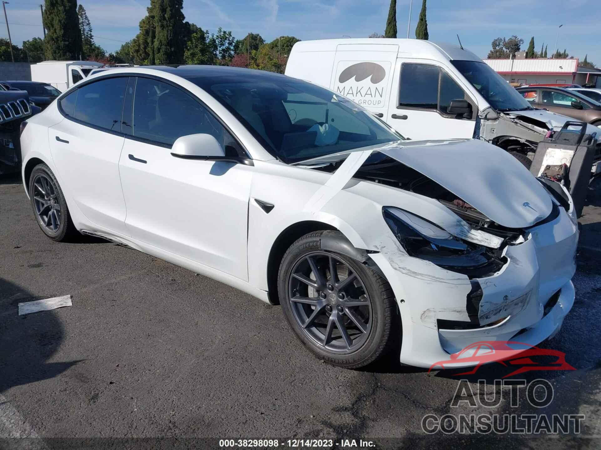 TESLA MODEL 3 2021 - 5YJ3E1EA6MF000680