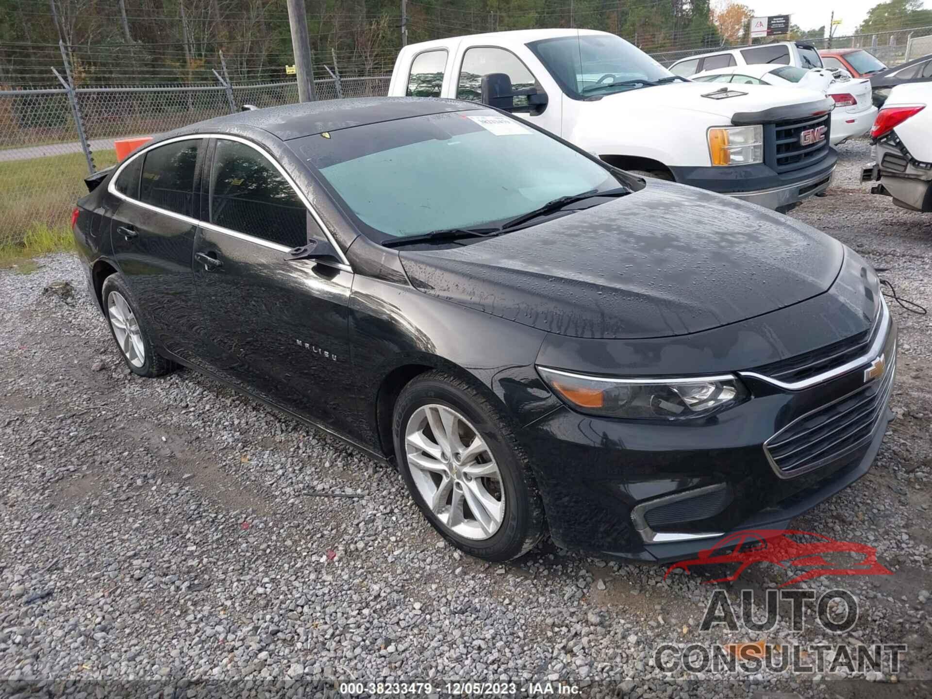 CHEVROLET MALIBU 2017 - 1G1ZE5ST4HF206310