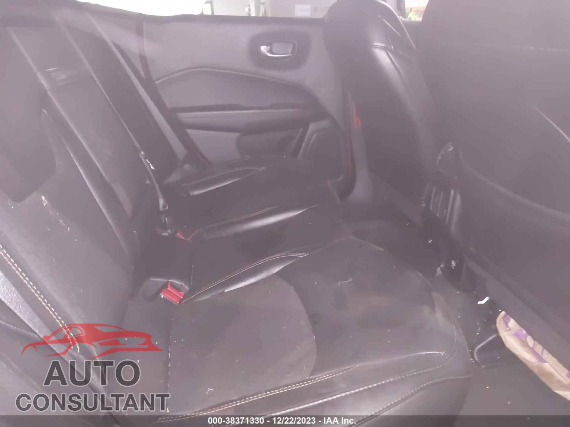 JEEP COMPASS 2020 - 3C4NJDBB2LT148604