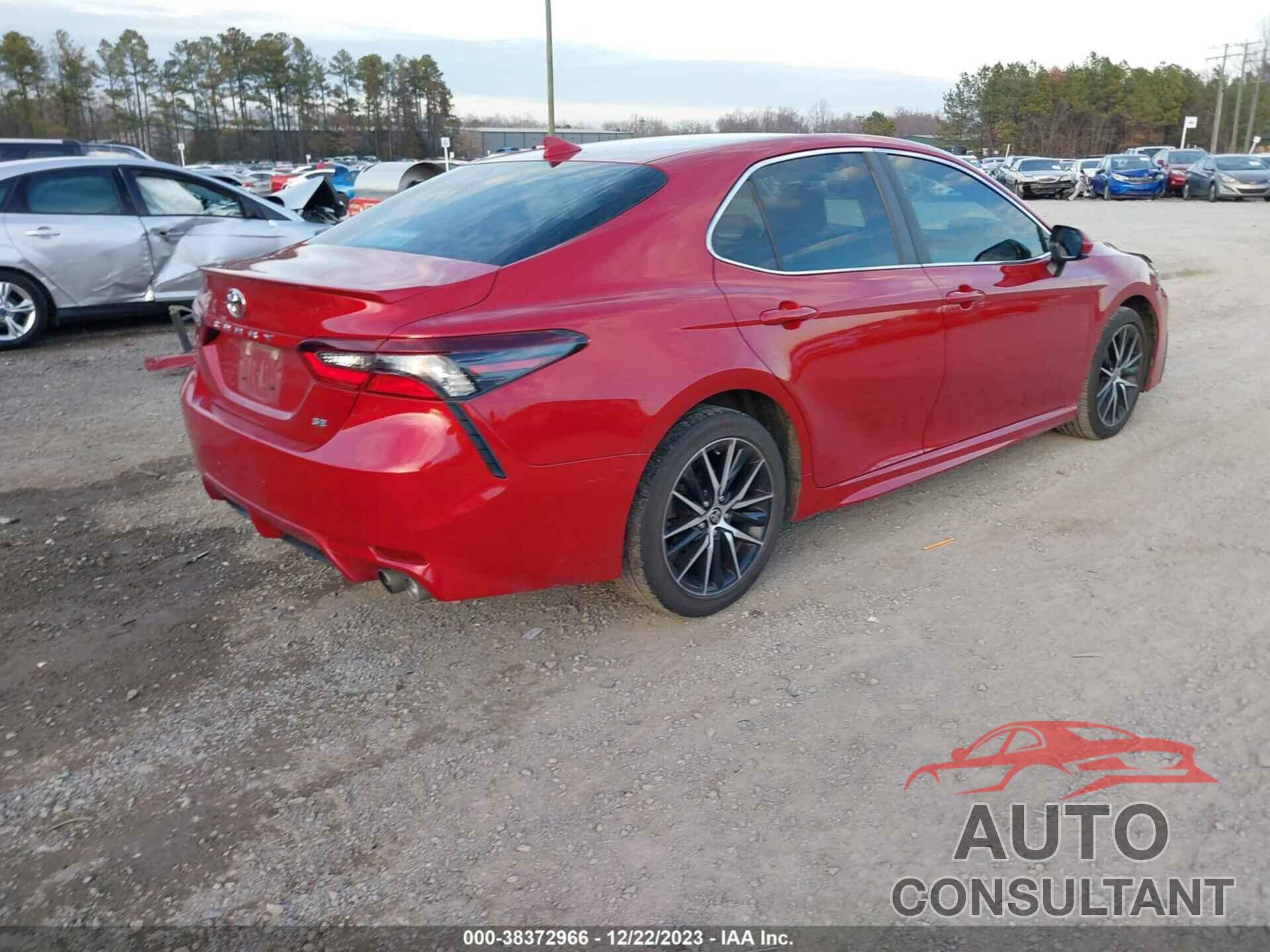 TOYOTA CAMRY 2021 - 4T1G11AK7MU448795