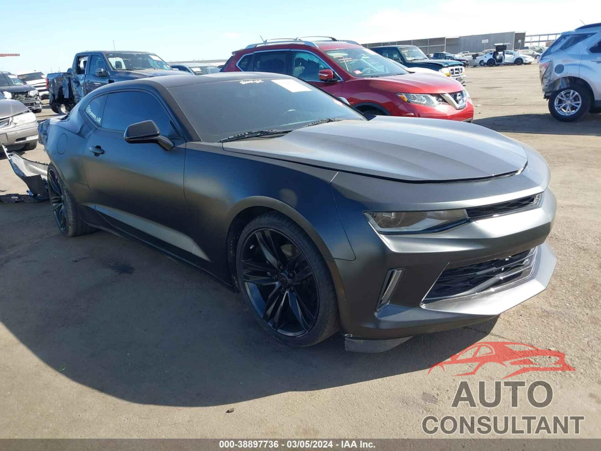 CHEVROLET CAMARO 2018 - 1G1FB1RS9J0168244