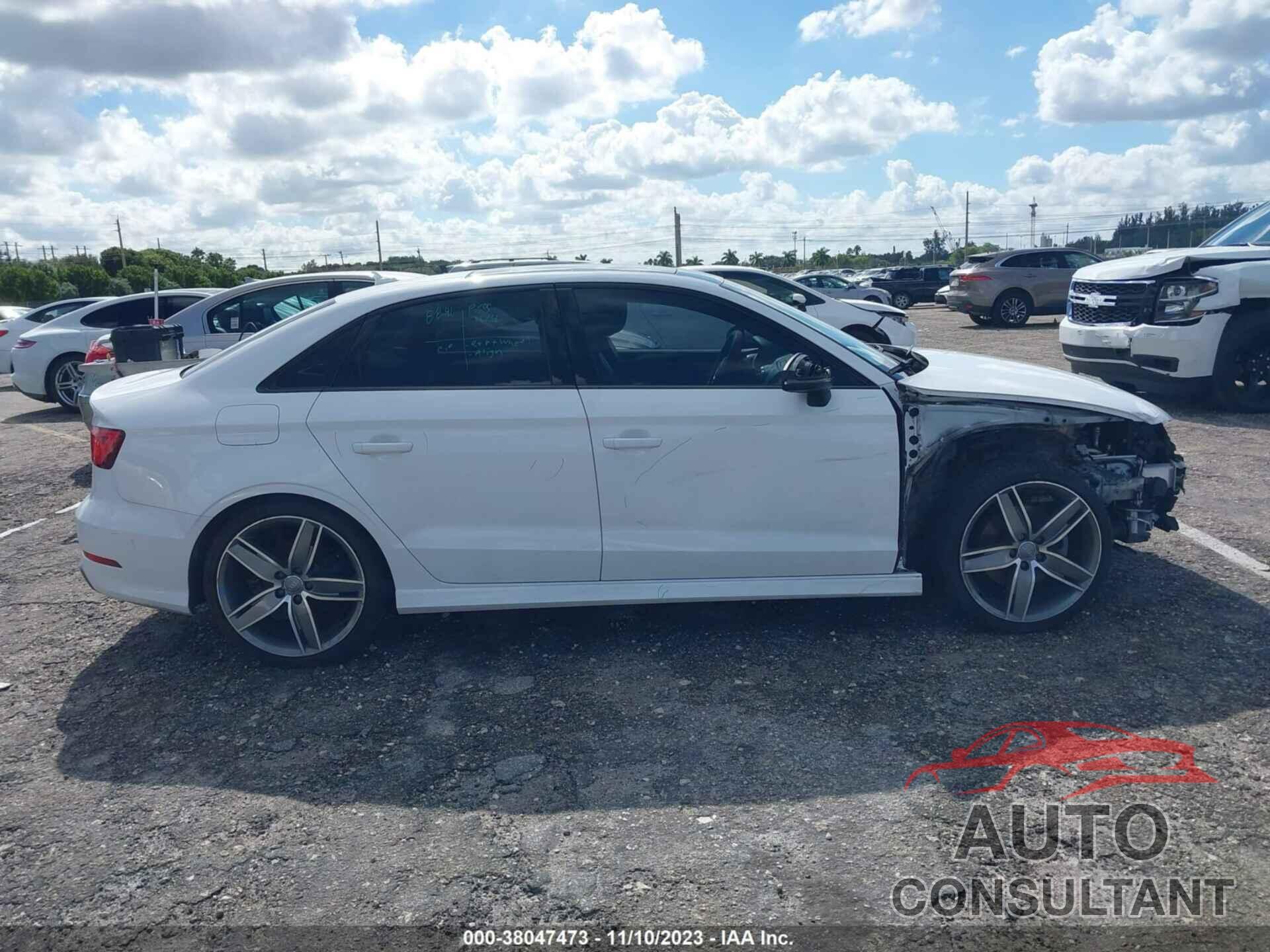 AUDI A3 2016 - WAUA7GFF6G1071435