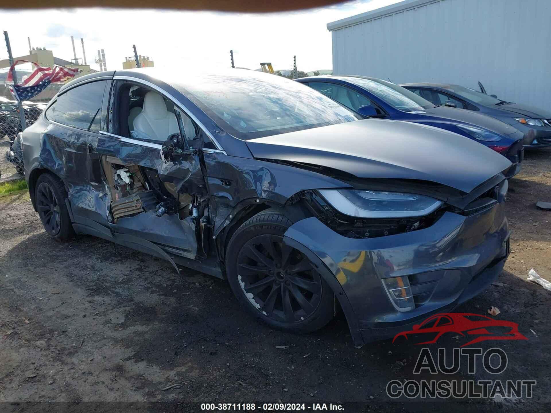 TESLA MODEL X 2018 - 5YJXCDE29JF101466