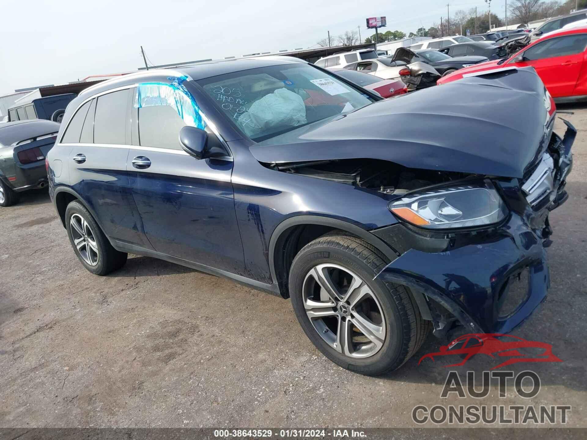 MERCEDES-BENZ GLC 300 2019 - WDC0G4JB2KV130381