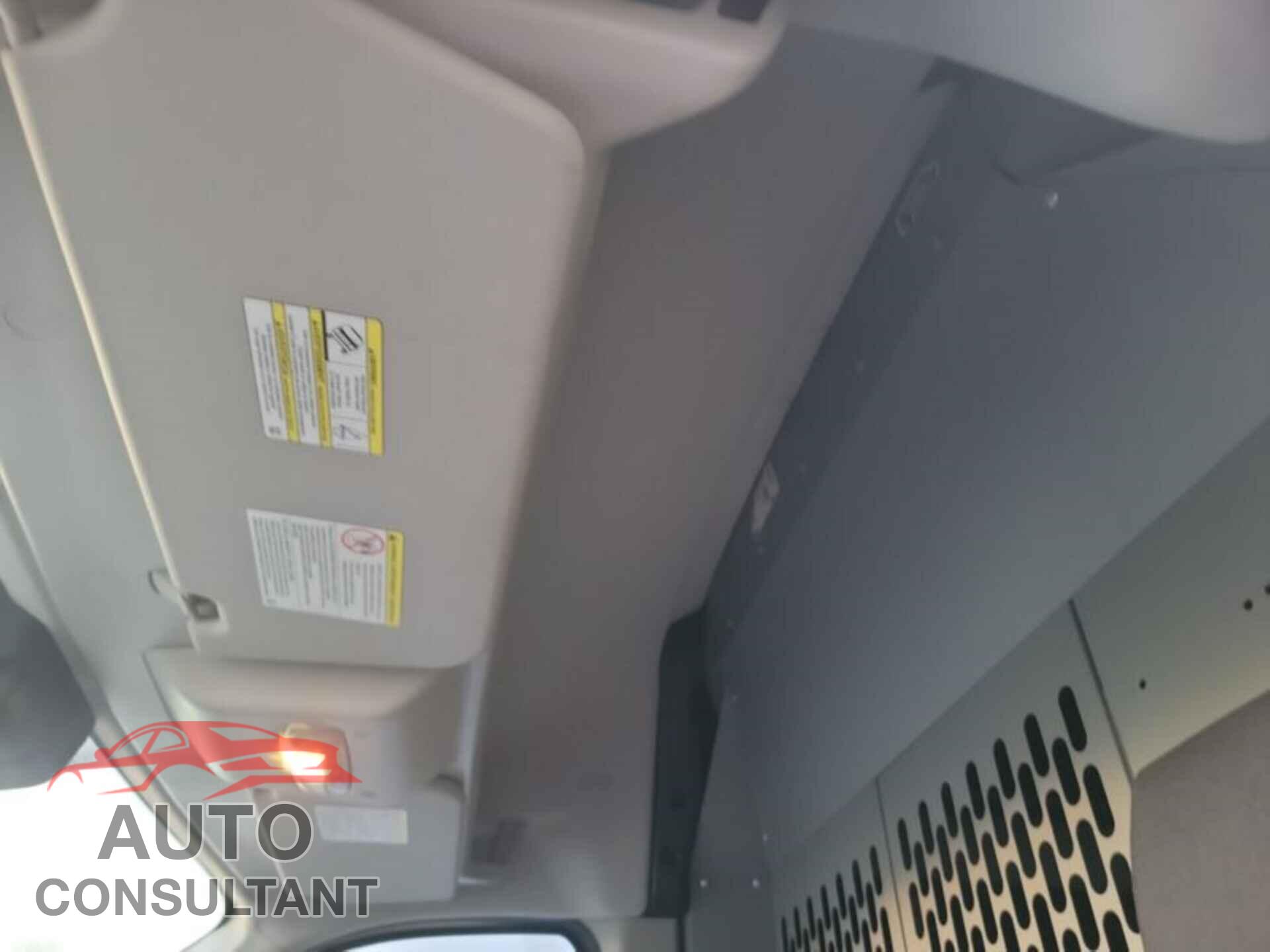FORD TRANSIT 2016 - 1FTYR2XM0GKA64664