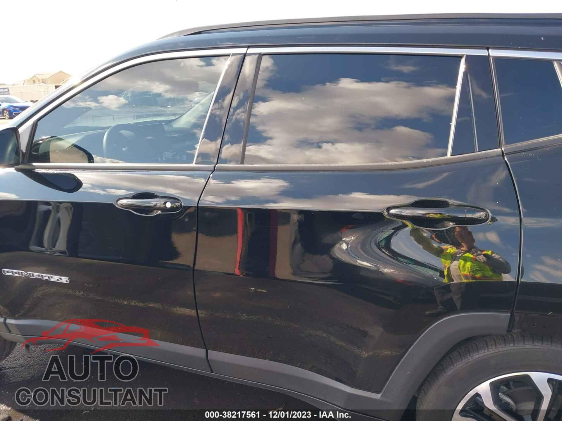 JEEP COMPASS 2022 - 3C4NJDCB2NT209404