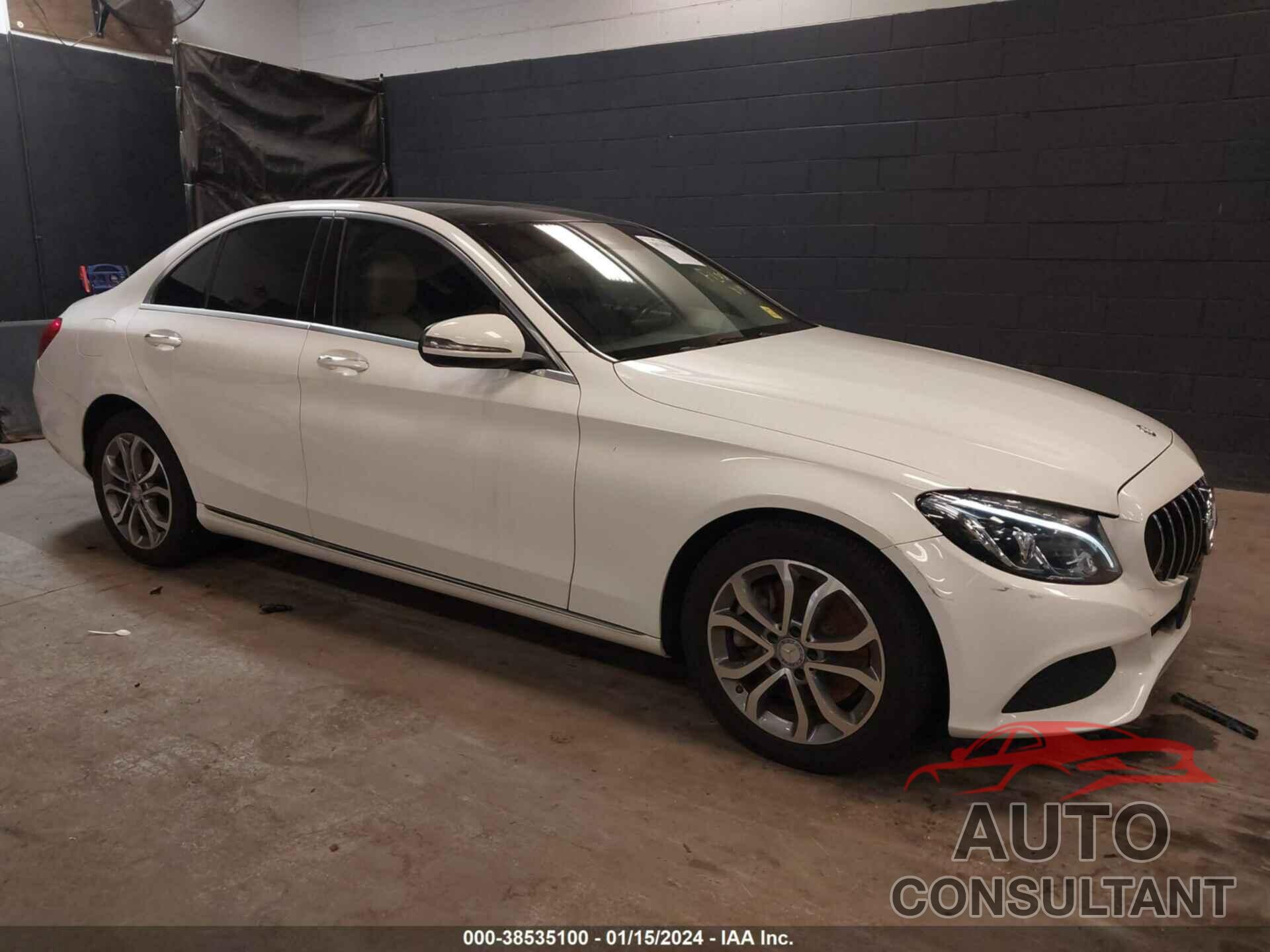 MERCEDES-BENZ C 300 2017 - 55SWF4KBXHU209966